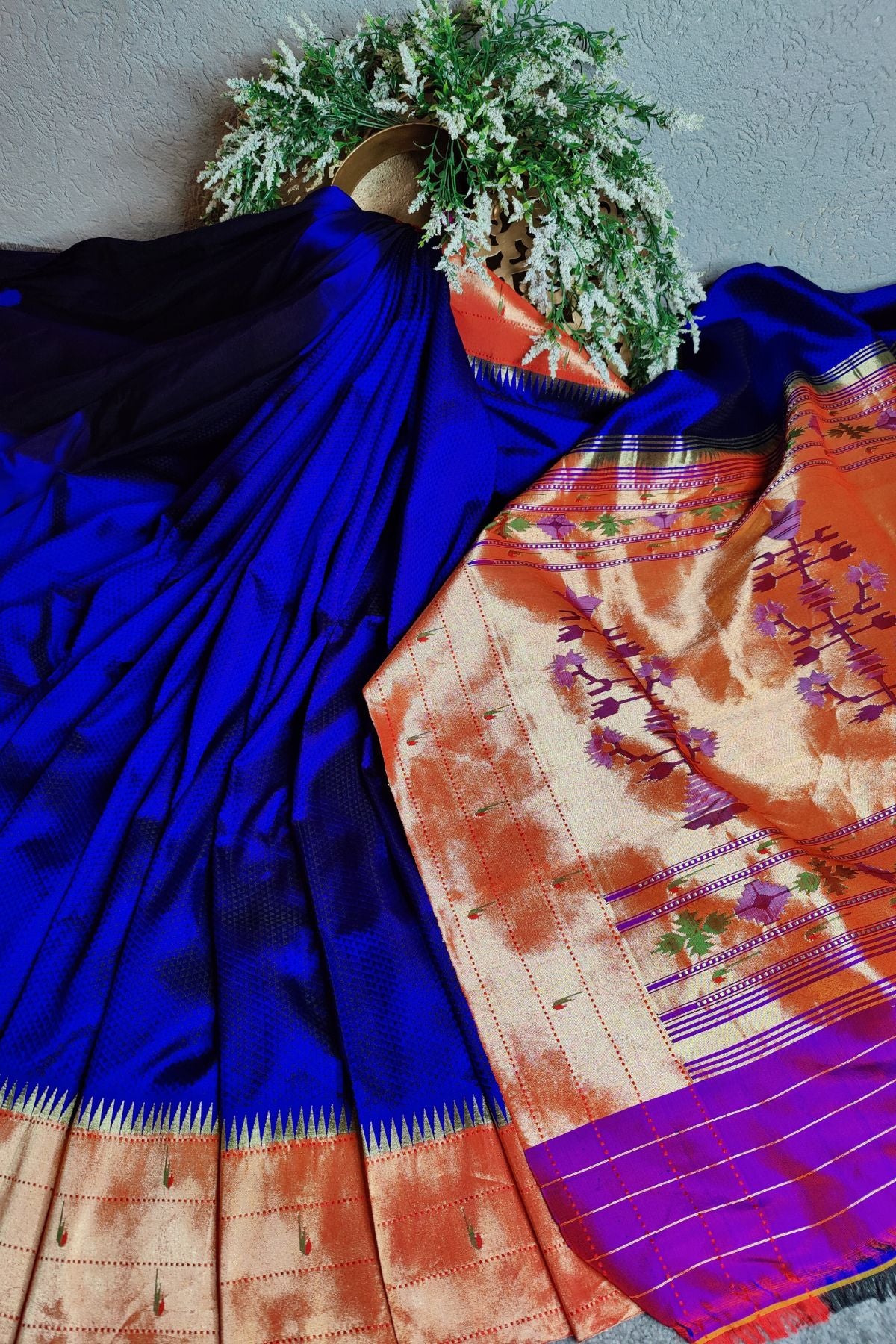 BLUE PURE SILK HANDLOOM PAITHANI SAREE