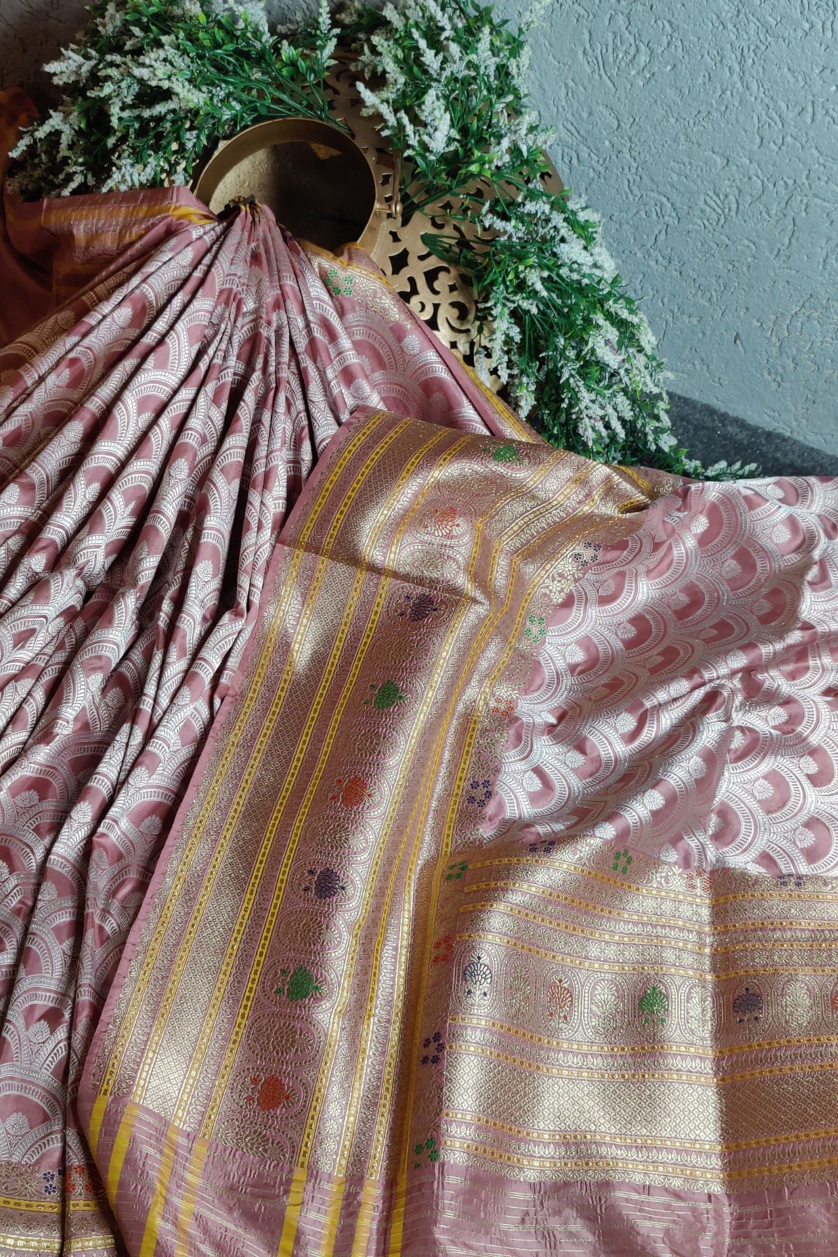 POWDER PINK SILK PURE HANDLOOM BANARASI SAREE