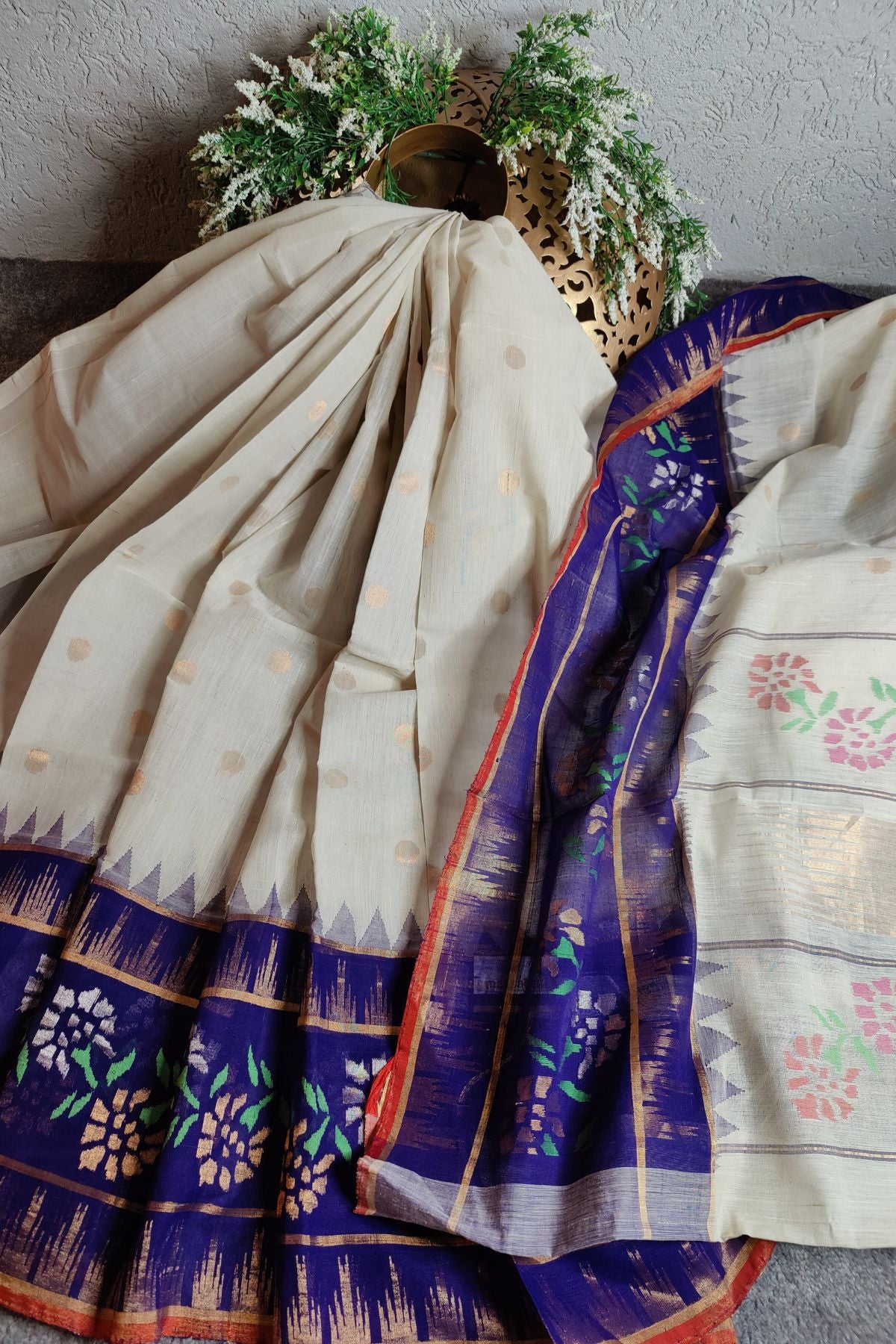 OFF WHITE TASSAR COTTON PURE HANDLOOM KHADI SAREE