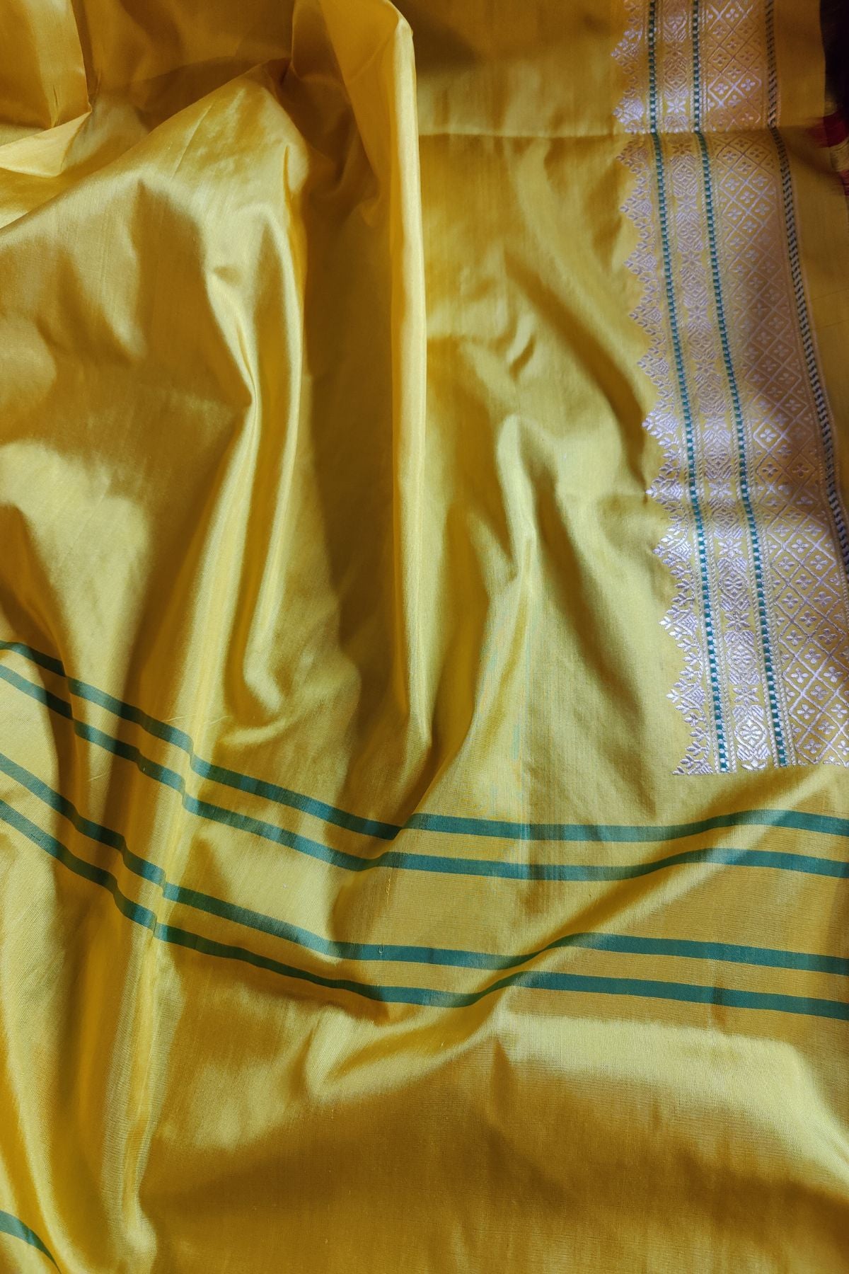 MAJENTA PINK PURE SILK HANDLOOM BANARASI SAREE