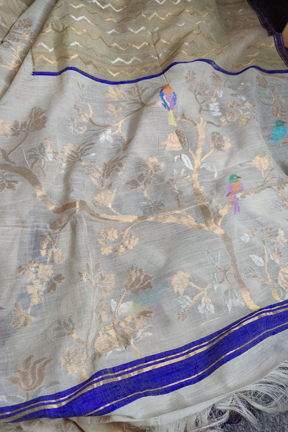 BEIGE HALF TASSAR AND HALF PONDRU KHADI PURE HANDLOOM SAREE