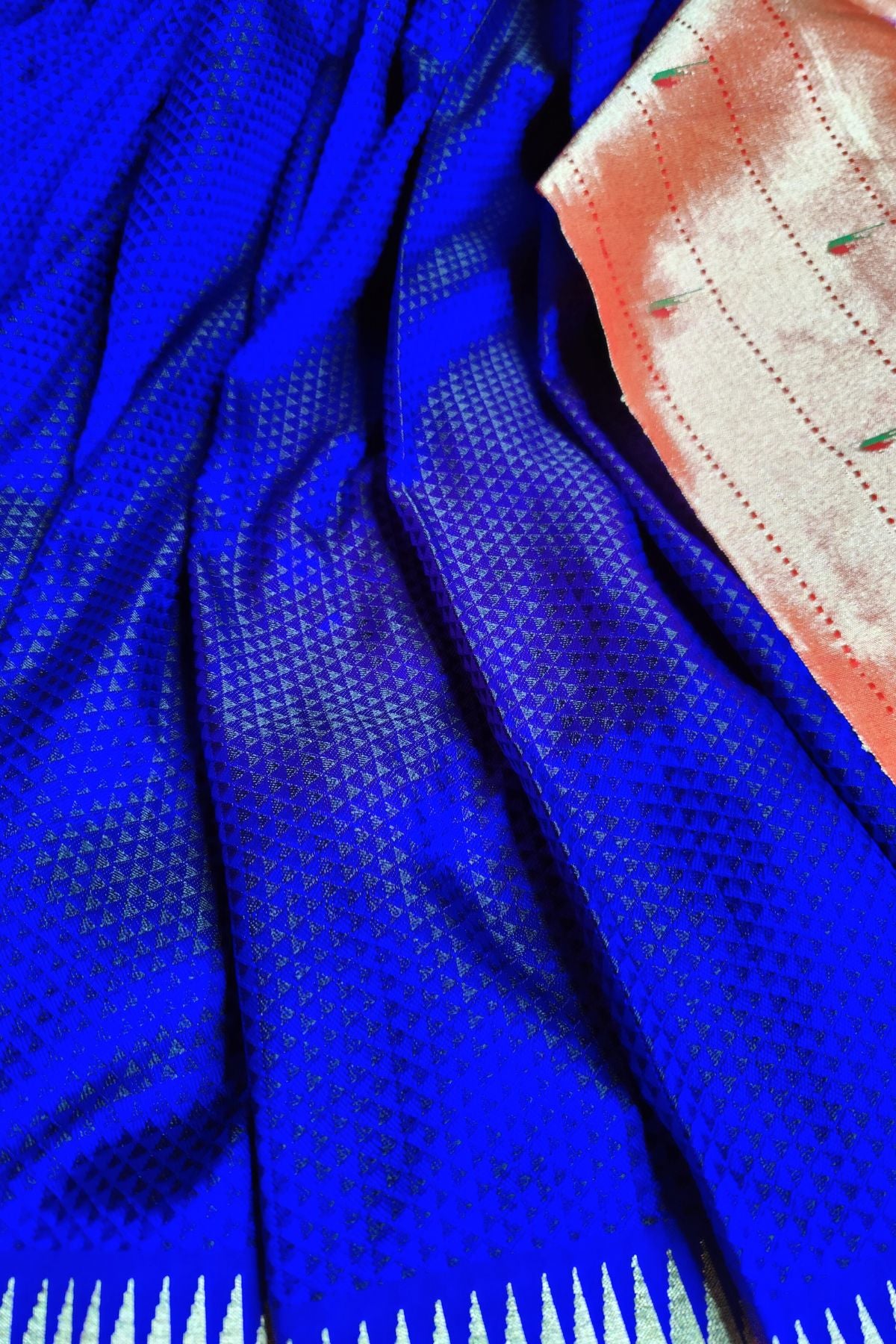 BLUE PURE SILK HANDLOOM PAITHANI SAREE