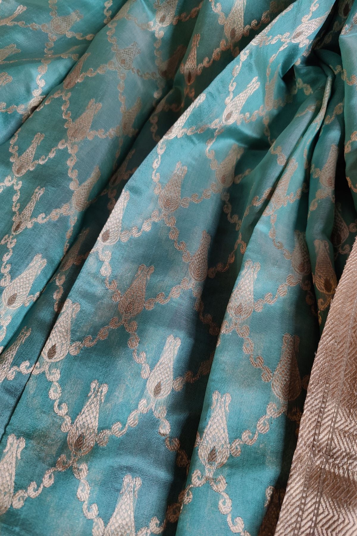 POWDER BLUE MUSHROO SILK PURE HANDLOOM CHANDERI SAREE