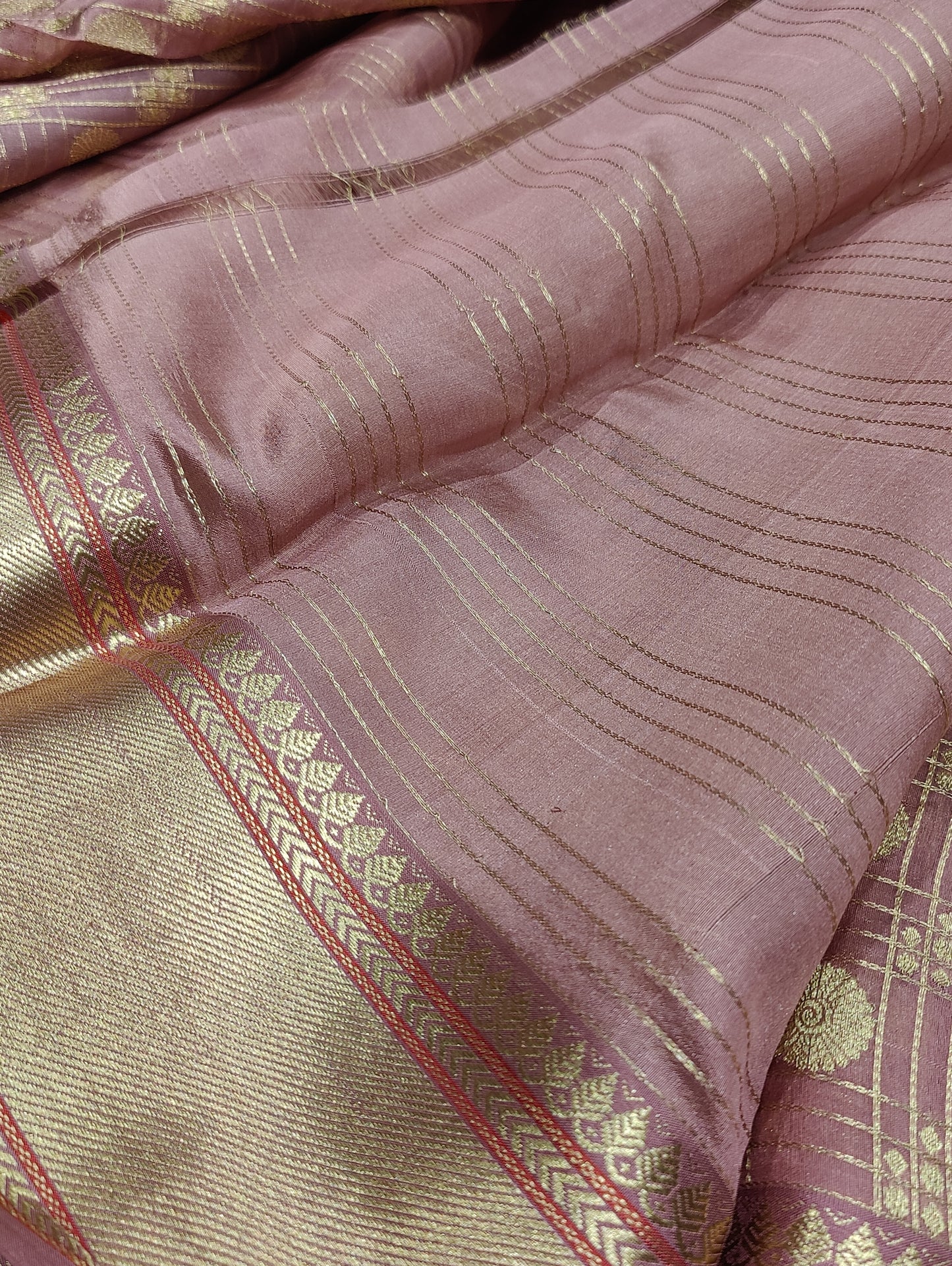 DUSKY MOUVE PURE HANDLOOM MASHROO SILK CHANDERI SAREE