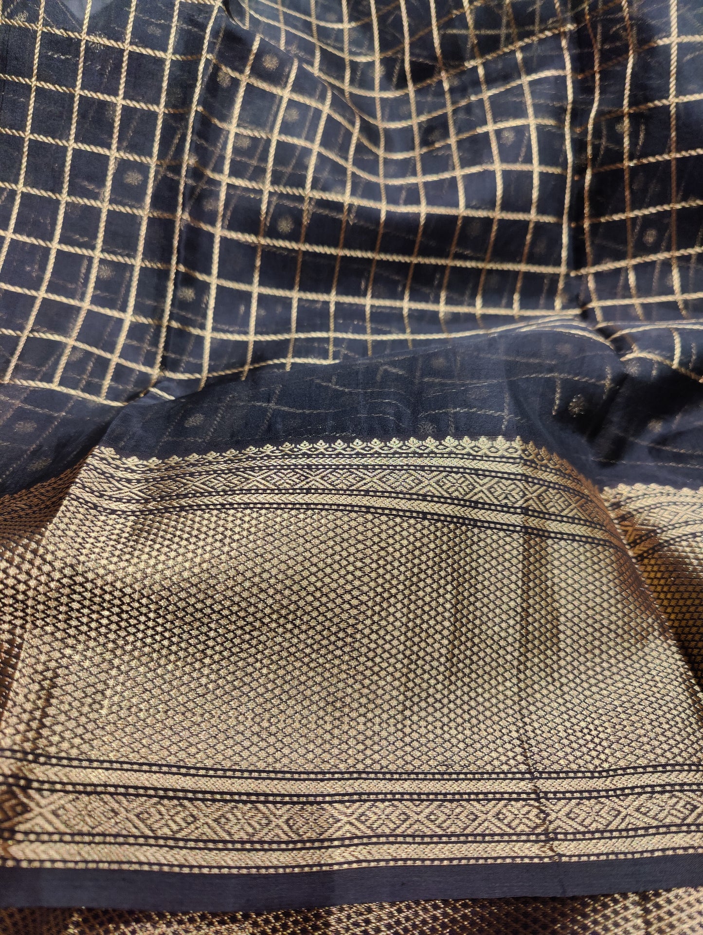 BLACK PURE HANDLOOM SILK CHANDERI SAREE