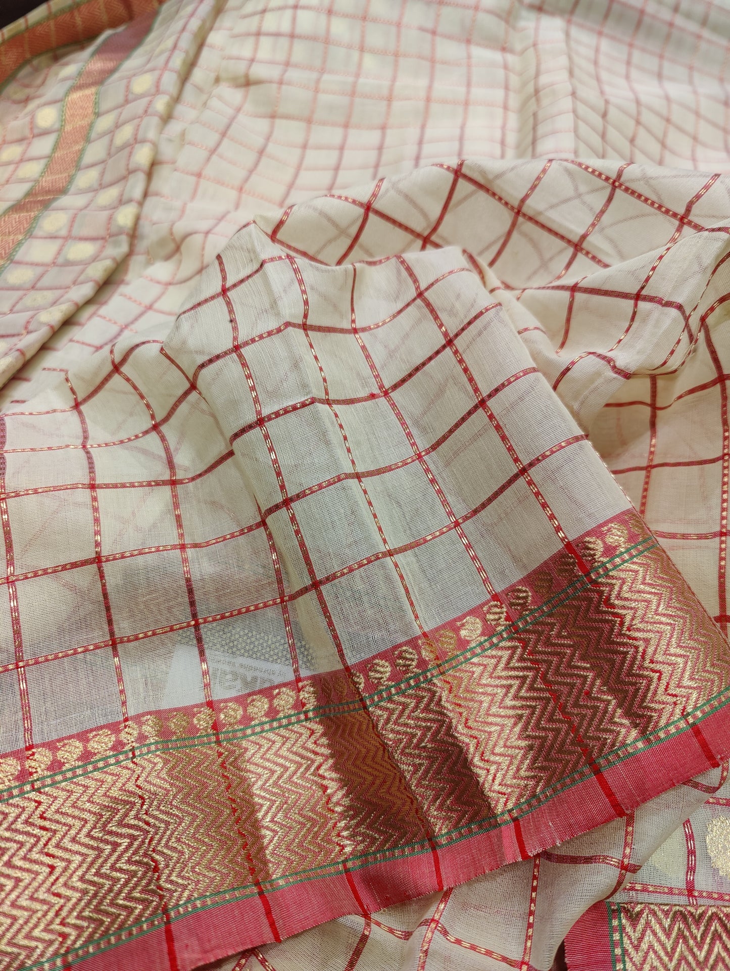BEIGE PURE HANDLOOM MUL COTTON SILK CHANDERI SAREE