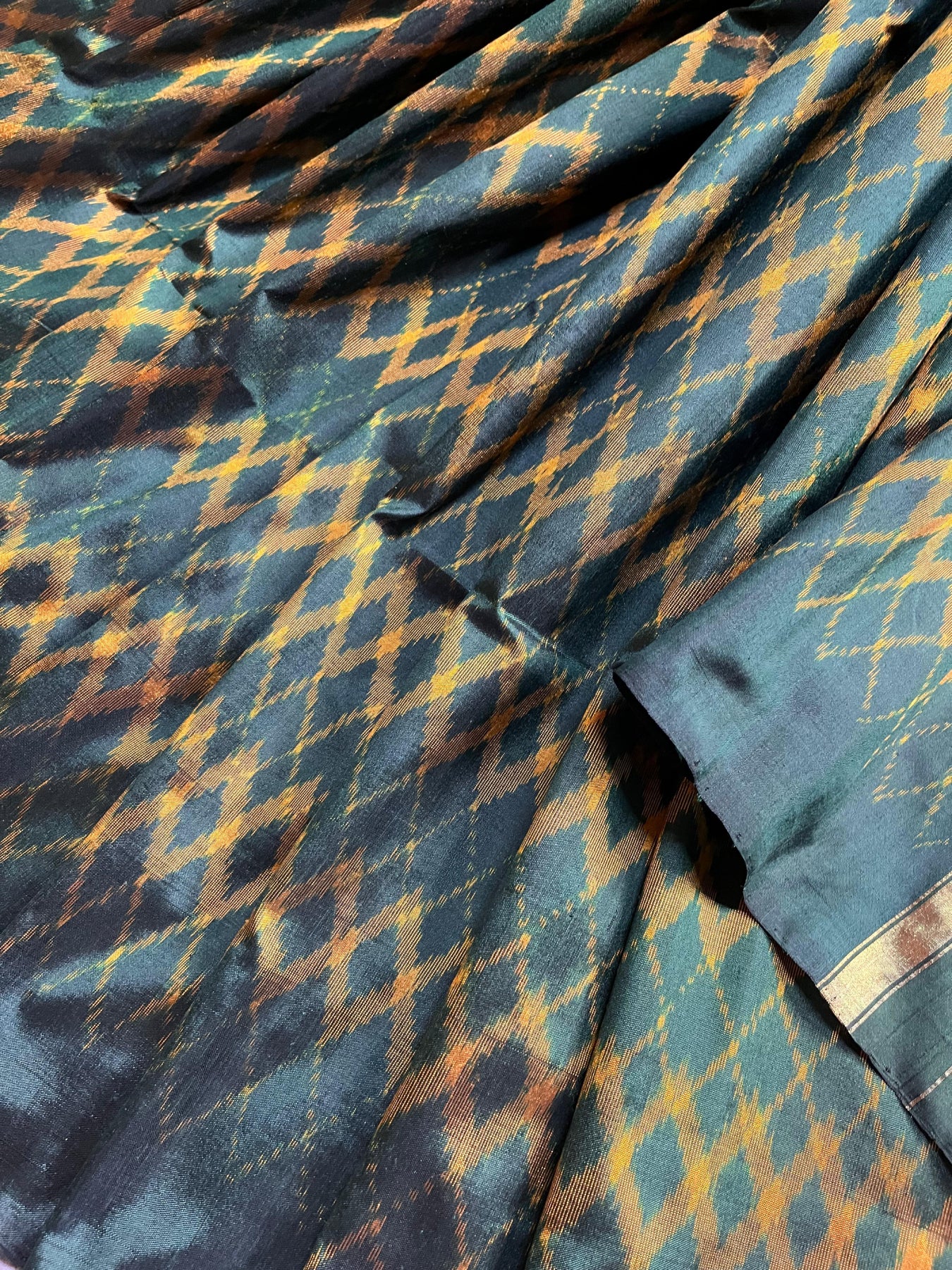 BOTTLE GREEN SILK PURE HANDLOOM IKKAT SAREE