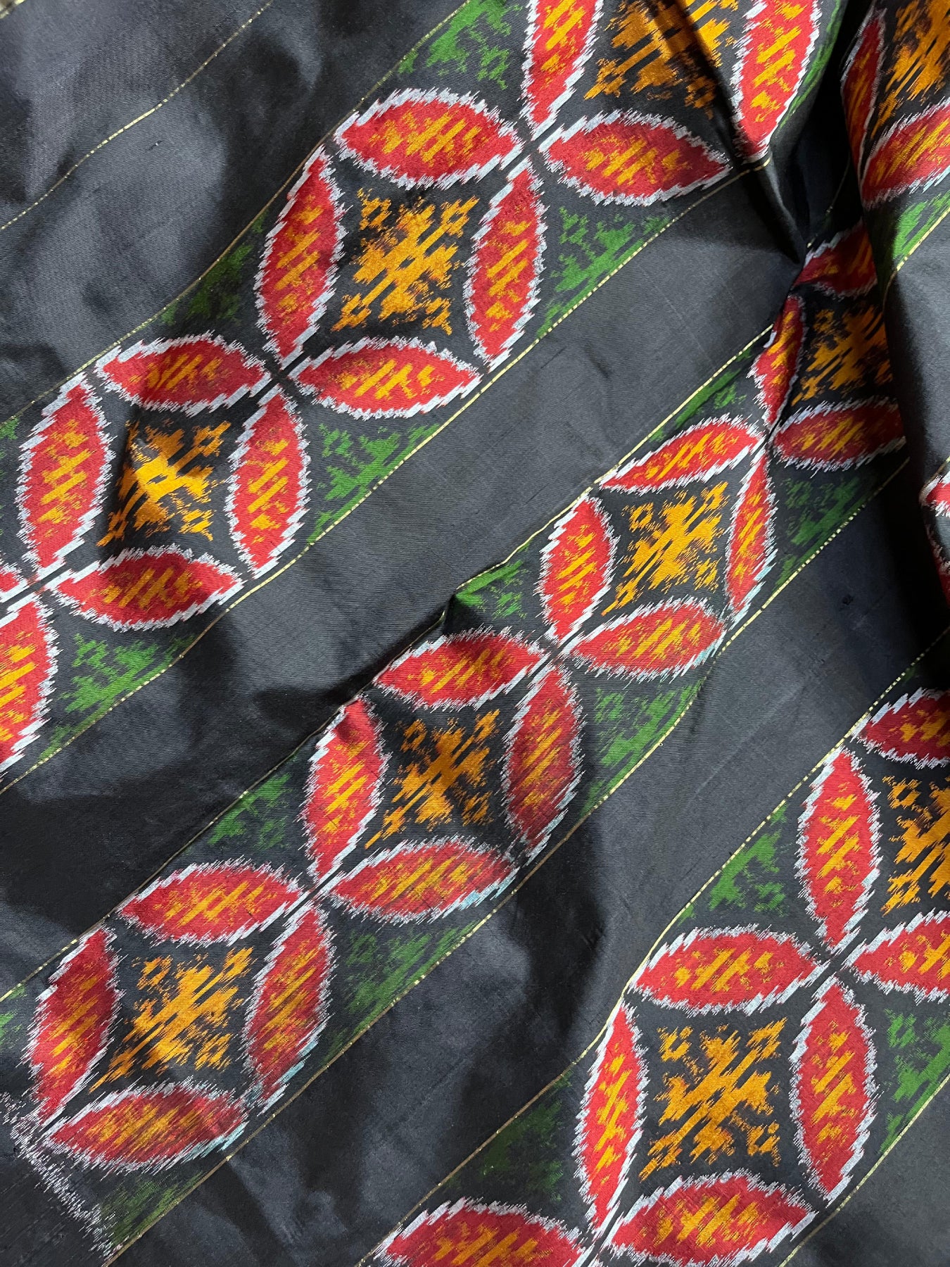 BLACK SILK PURE HANDLOOM IKKAT SAREE