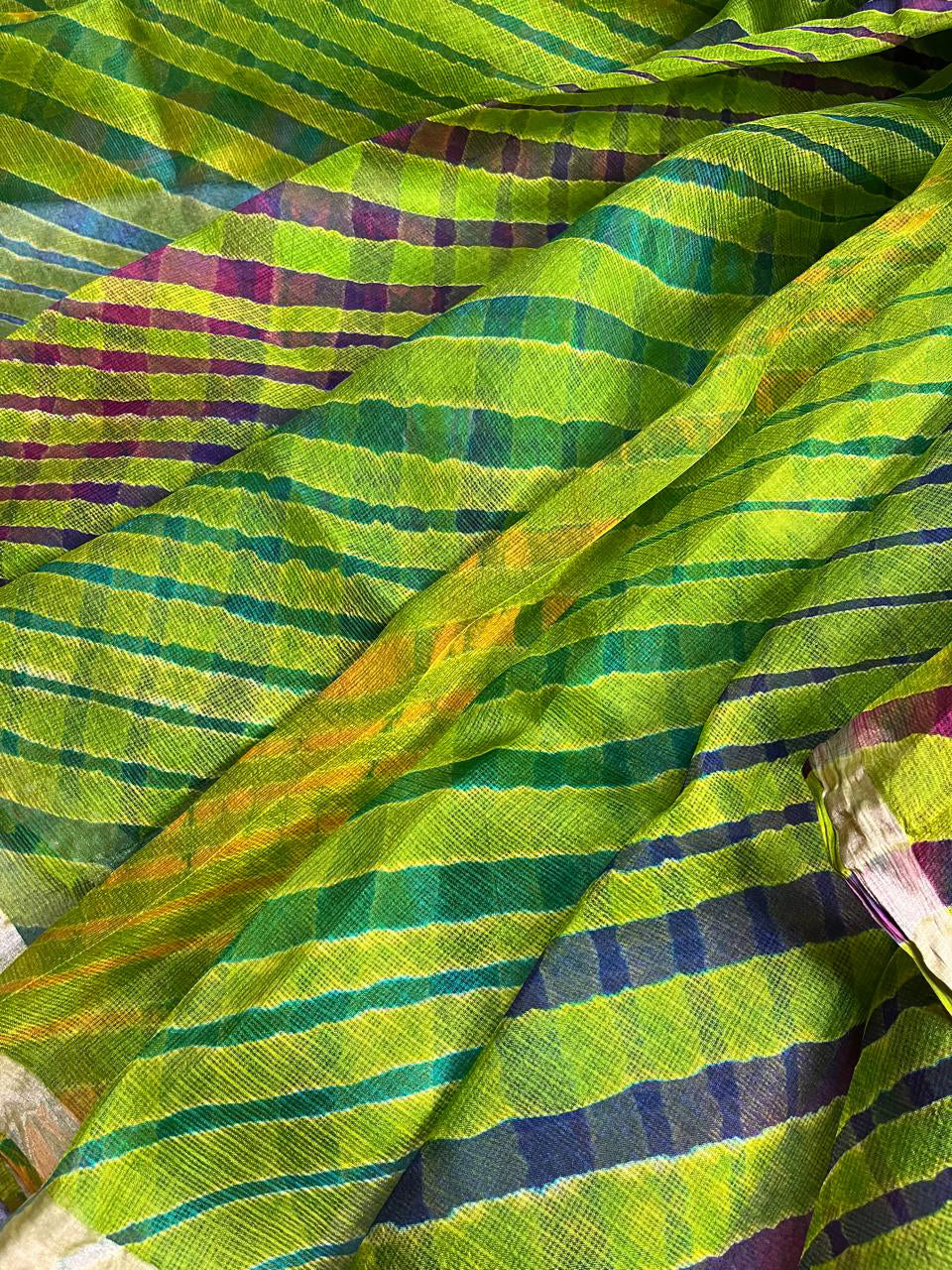 PARROT GREEN KOTA PURE HANDLOOM LEHERIYA SAREE