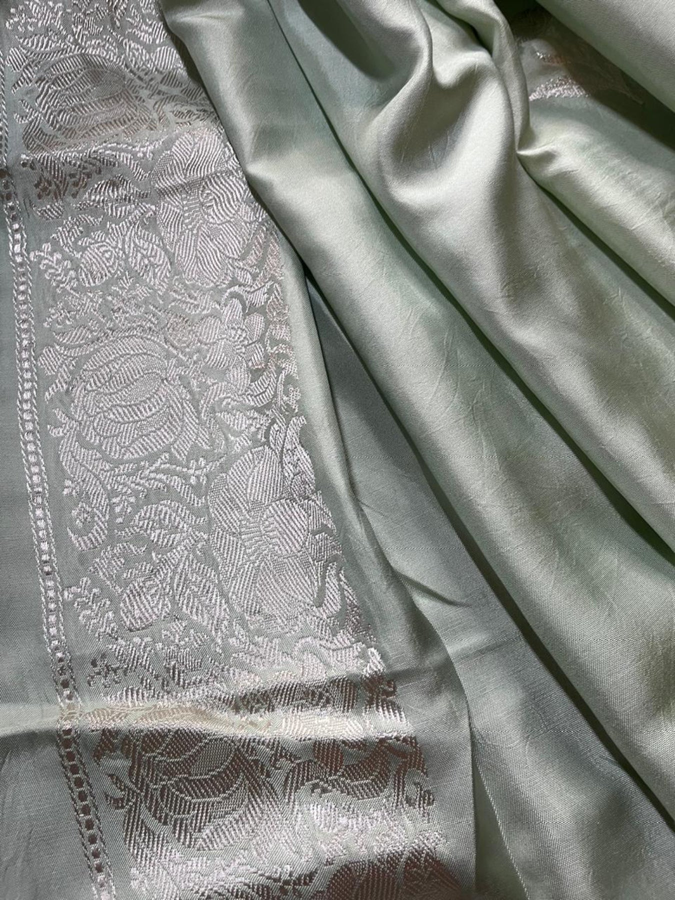 PISTA GREEN BOTH SIDE SILK PURE HANDLOOM BANARASI SAREE