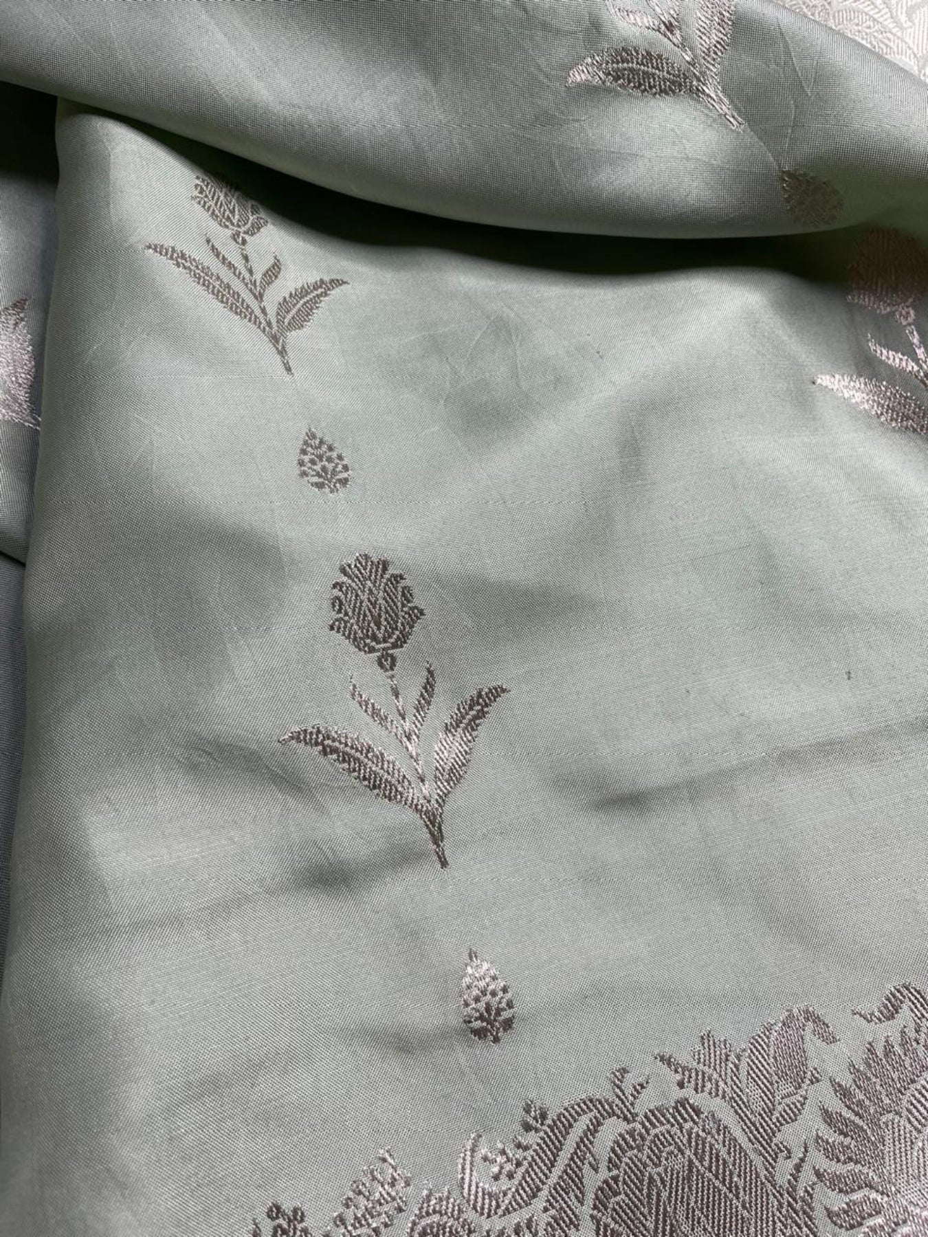 PISTA GREEN BOTH SIDE SILK PURE HANDLOOM BANARASI SAREE