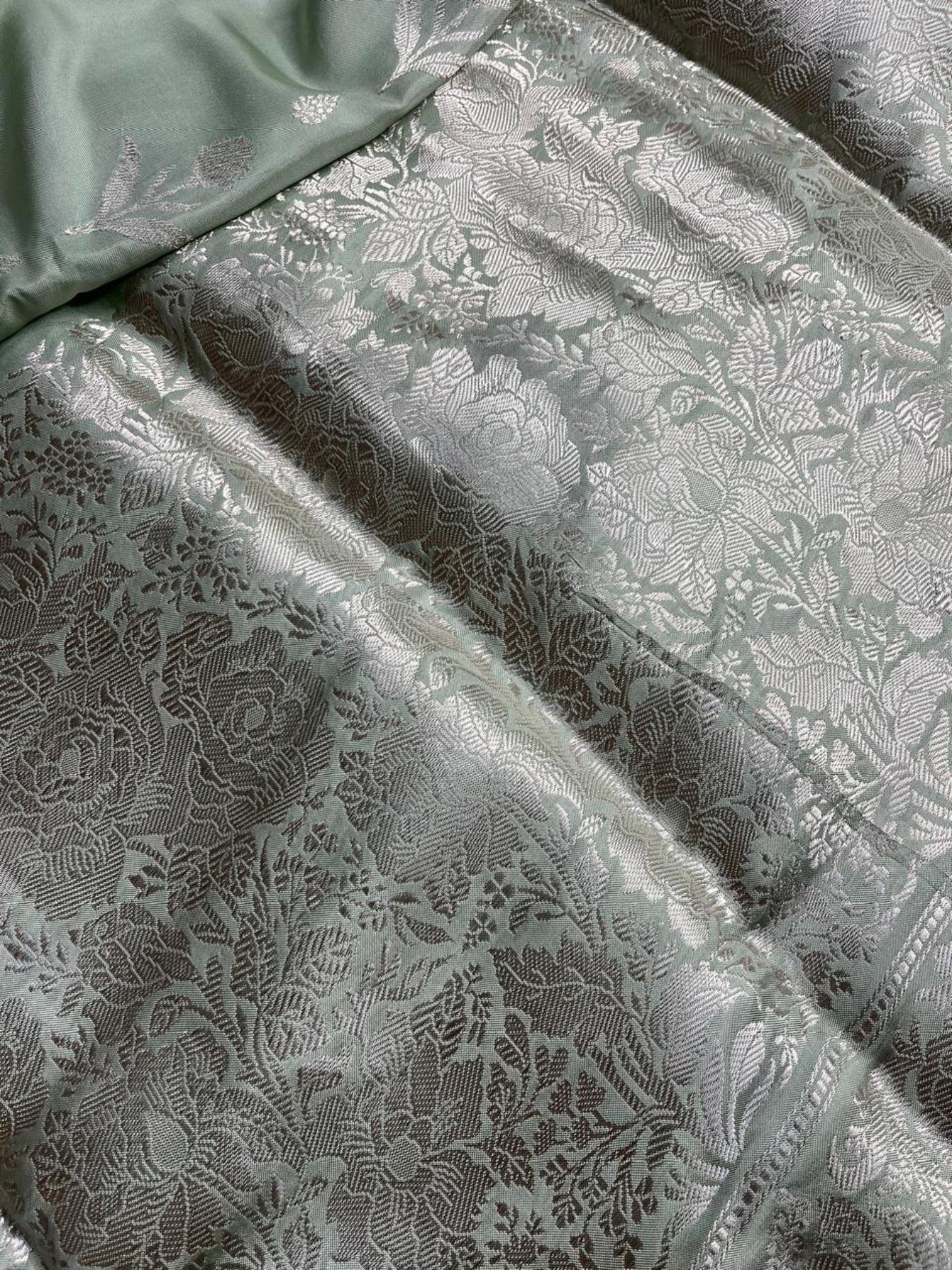 PISTA GREEN BOTH SIDE SILK PURE HANDLOOM BANARASI SAREE