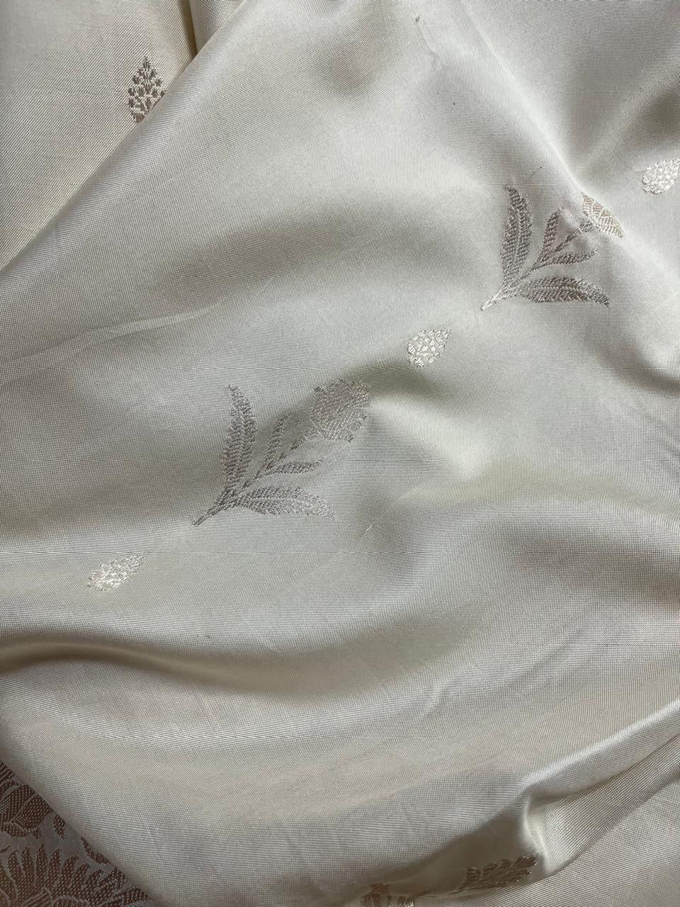 WHITE BOTH SIDE SILK PURE HANDLOOM BANARASI SAREE