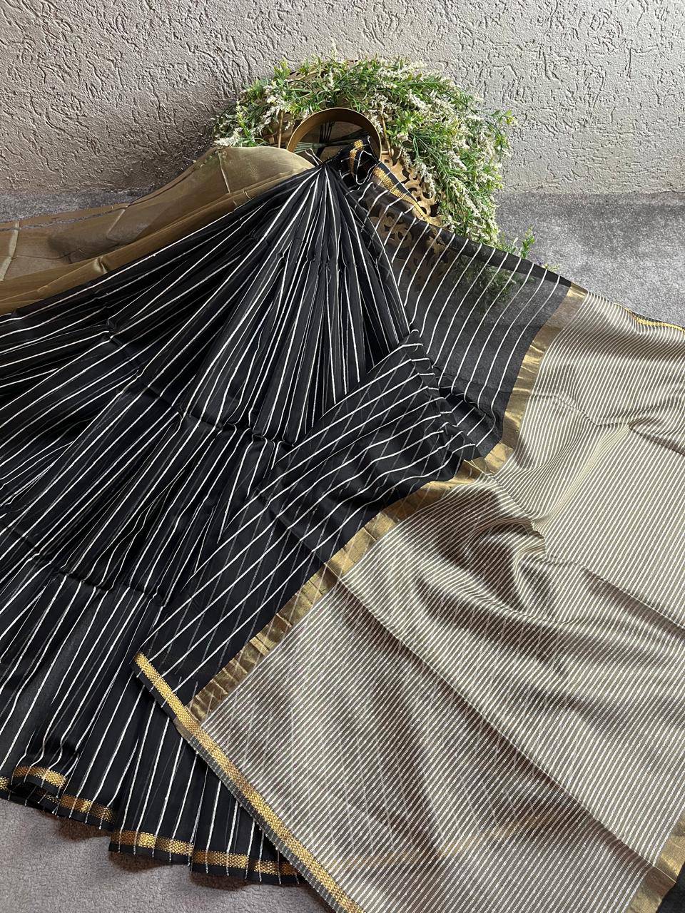 BLACK SICO PURE HANDLOOM MAHESHWARI SAREE