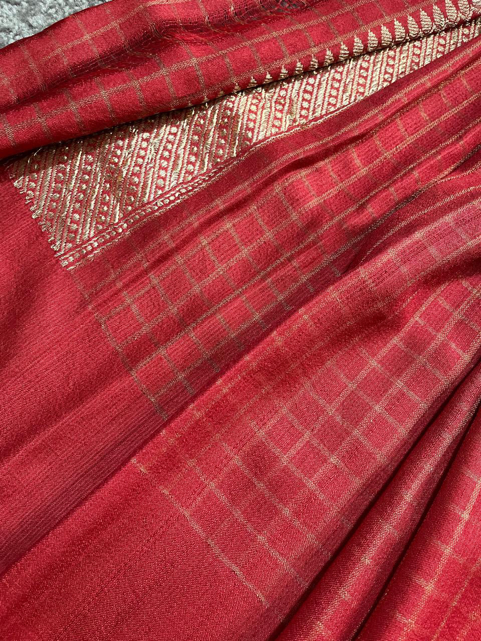 RED TASSAR PURE HANDLOOM BANARASI SAREE