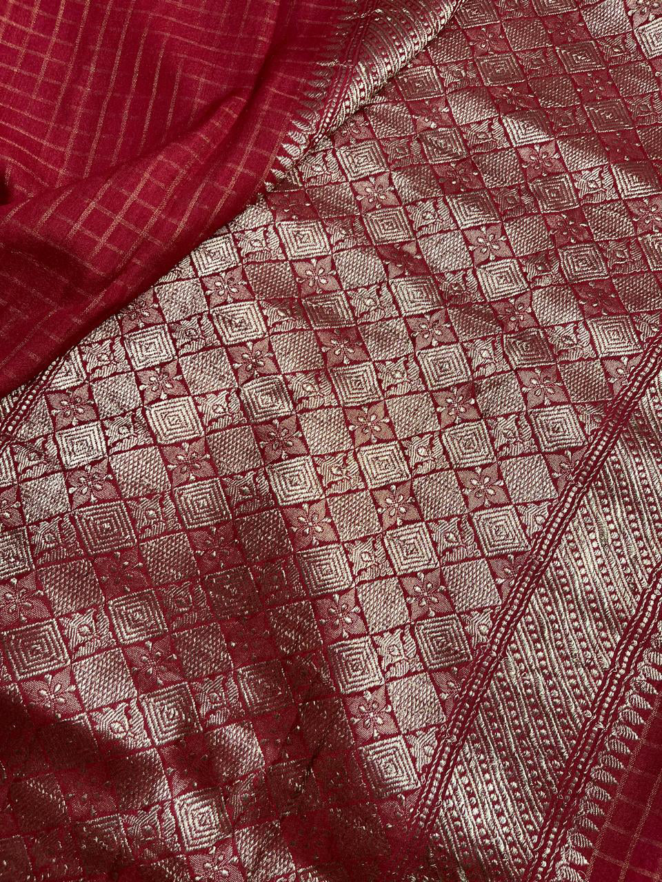 RED TASSAR PURE HANDLOOM BANARASI SAREE