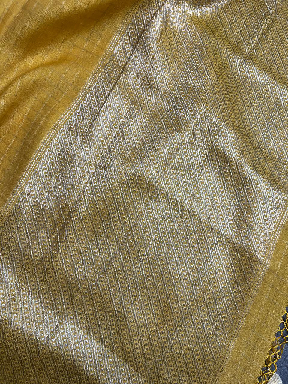 YELLOW TASSAR PURE HANDLOOM BANARASI SAREE