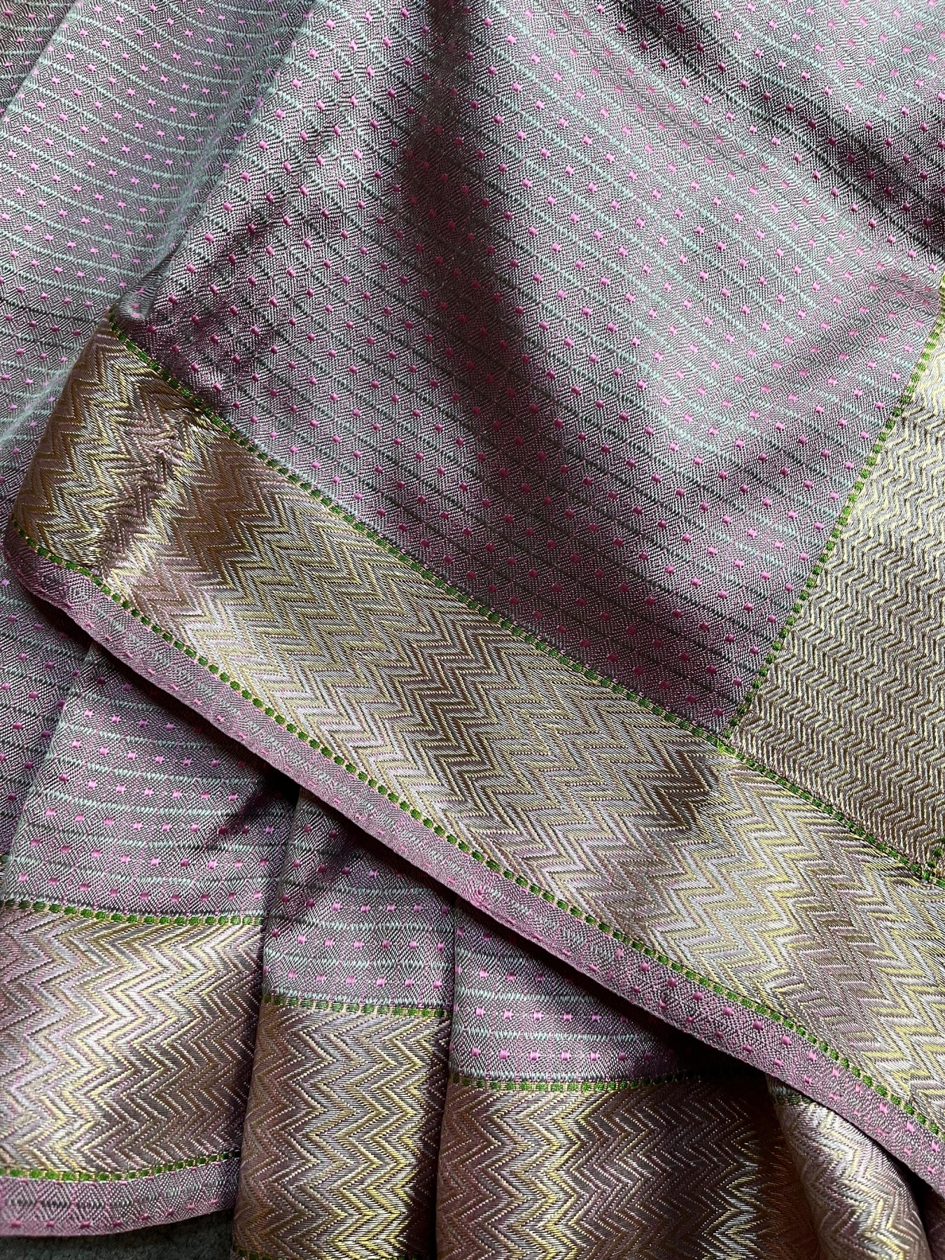 LILAC AND PINK SILK PURE HANDLOOM DO RUKHI BANARASI SAREE