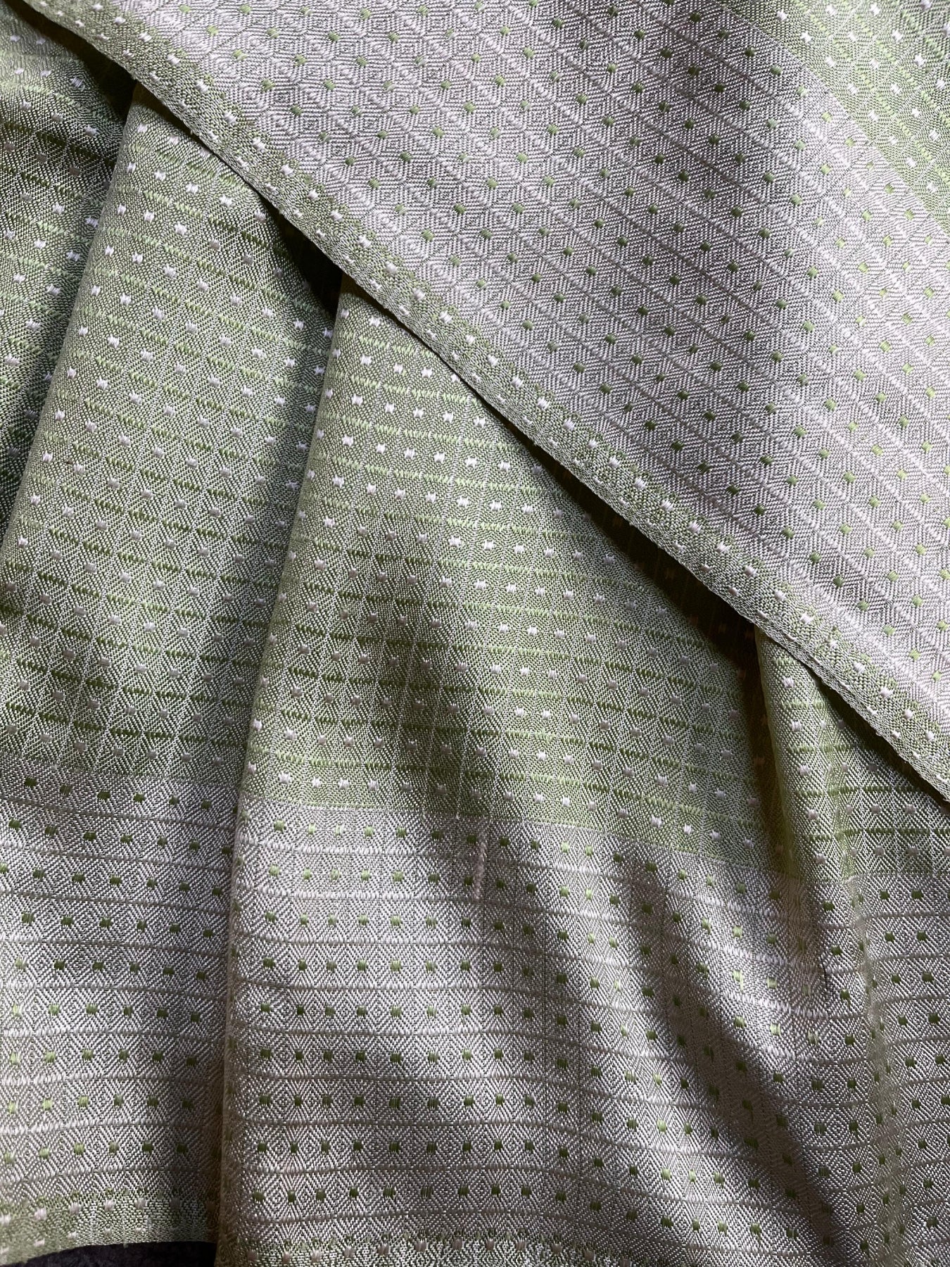 OLIVE GREEN AND WHITE SILK PURE HANDLOOM DO RUKHI BANARASI SAREE
