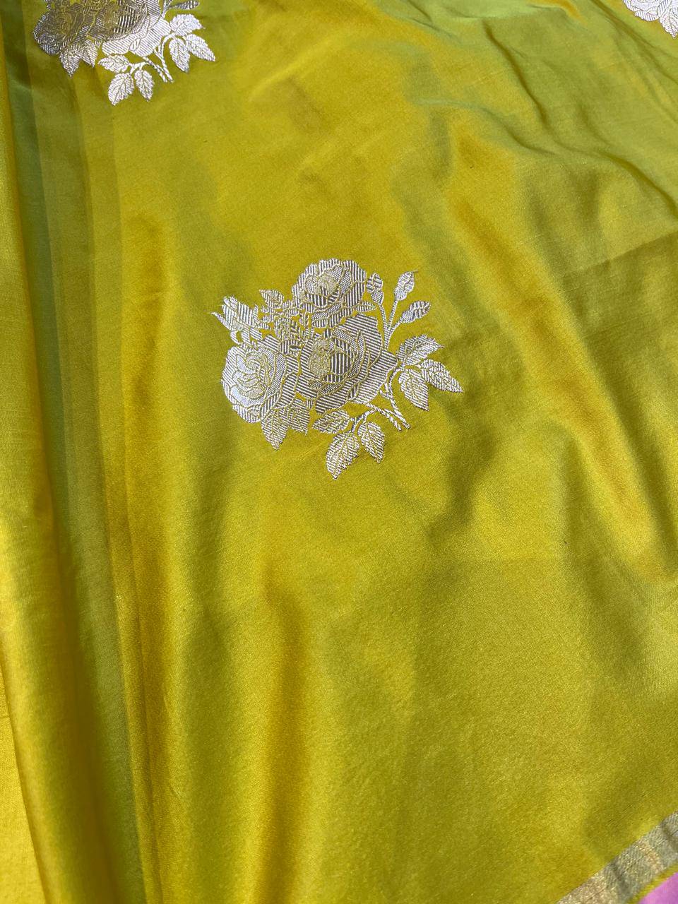 LIME GREEN MUSHROO SILK PURE HANDLOOM BANARASI SAREE