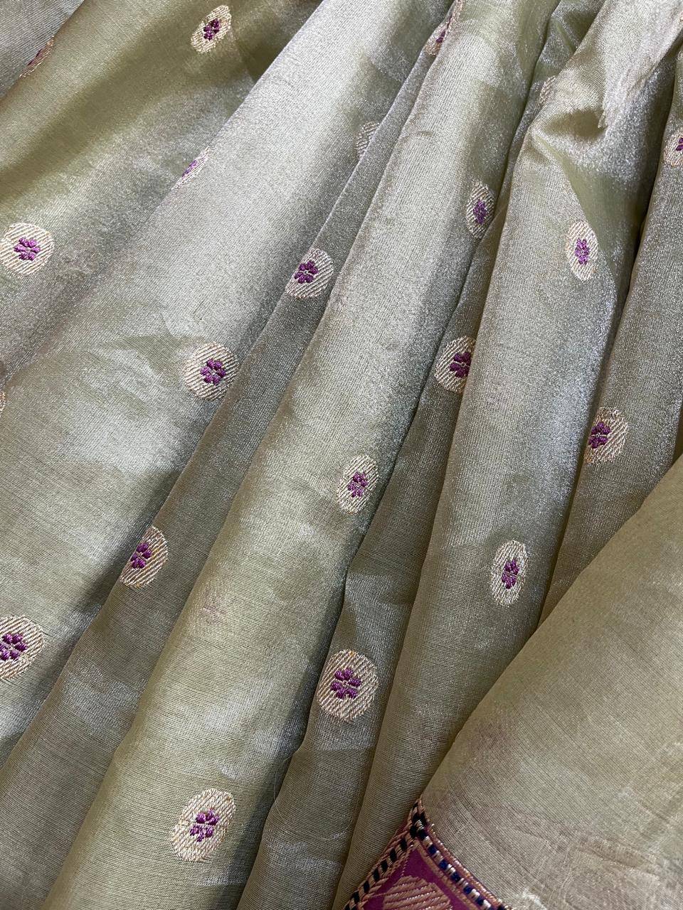 LIGHT PISTA GREEN KORA TISSUE PURE HANDLOOM BANARASI SAREE