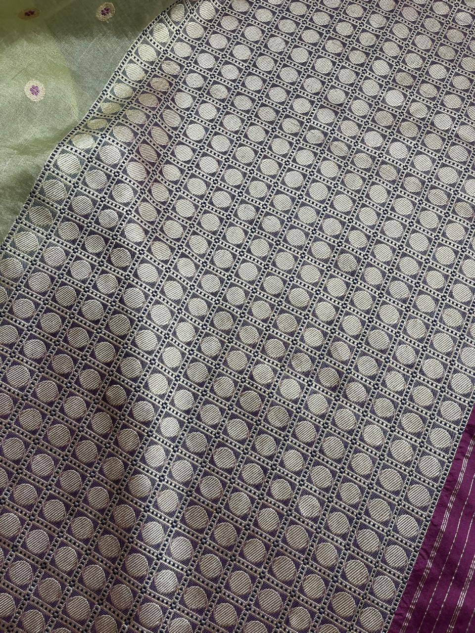 LIGHT PISTA GREEN KORA TISSUE PURE HANDLOOM BANARASI SAREE