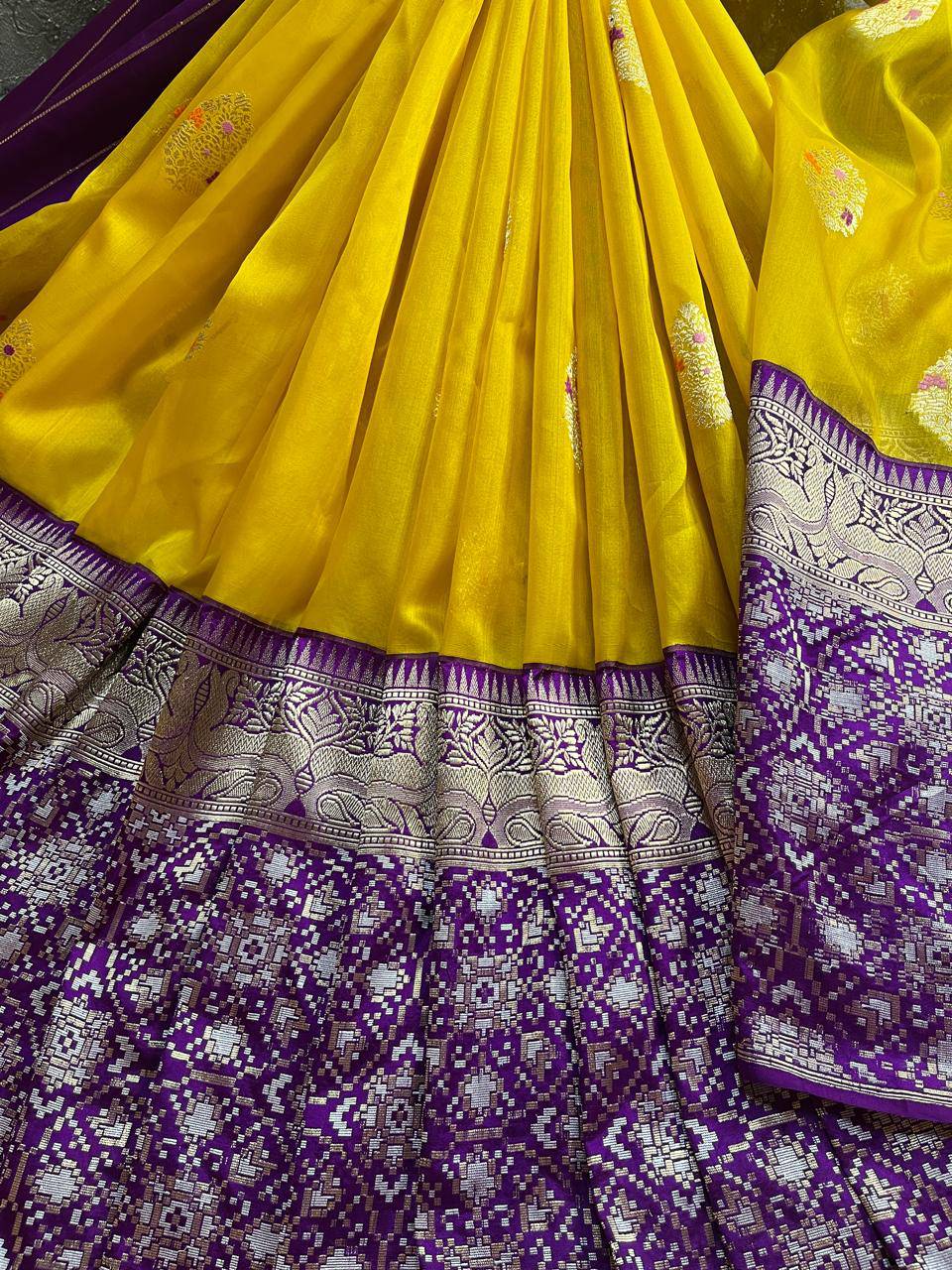 YELLOW KORA PURE HANDLOOM BANARASI SAREE