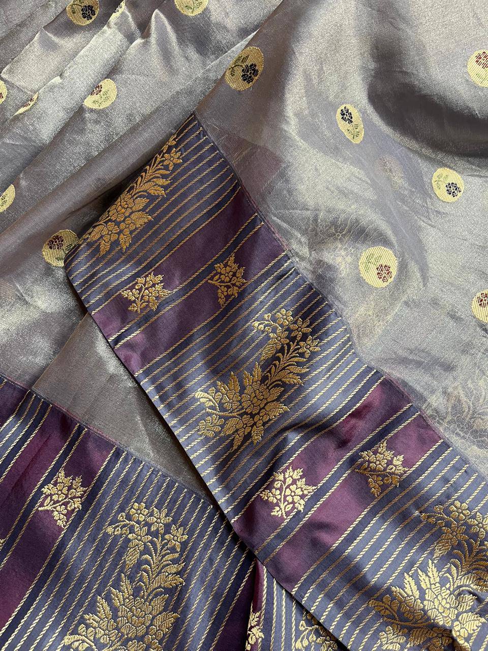 GREY KORA TISSUE PURE HANDLOOM BANARASI SAREE