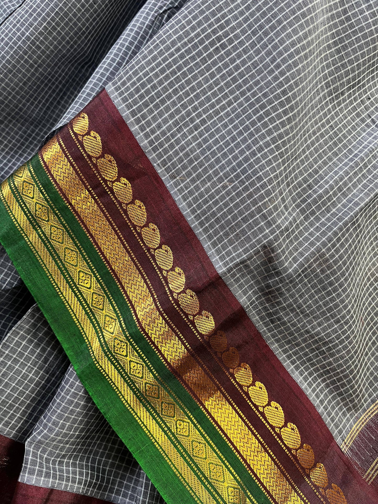 GREY COTTON PURE HANDLOOM GADWAL SAREE