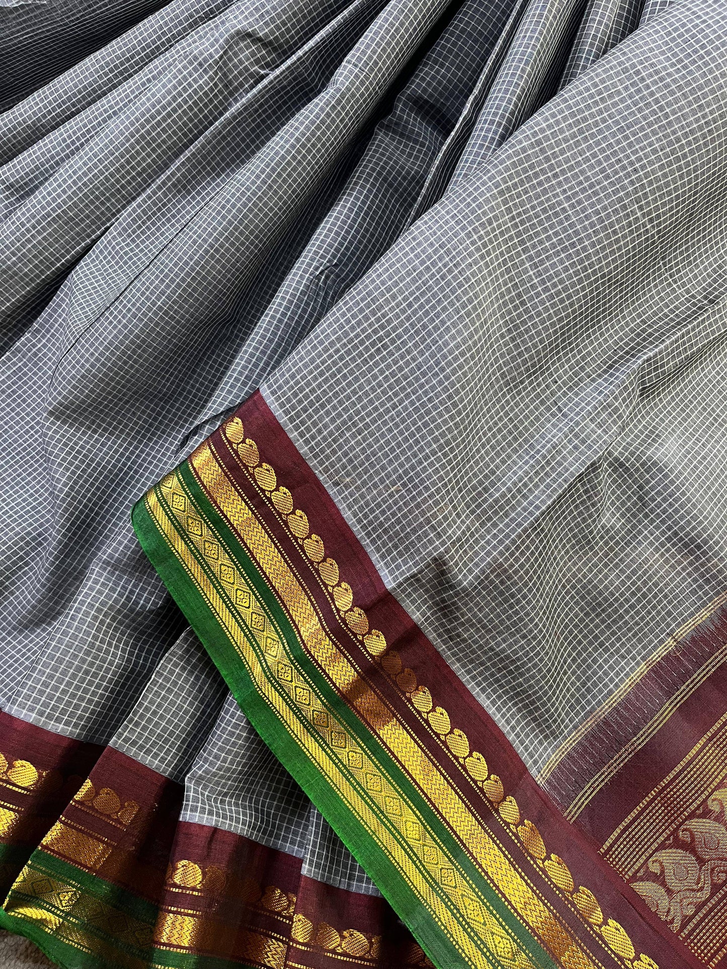 GREY COTTON PURE HANDLOOM GADWAL SAREE