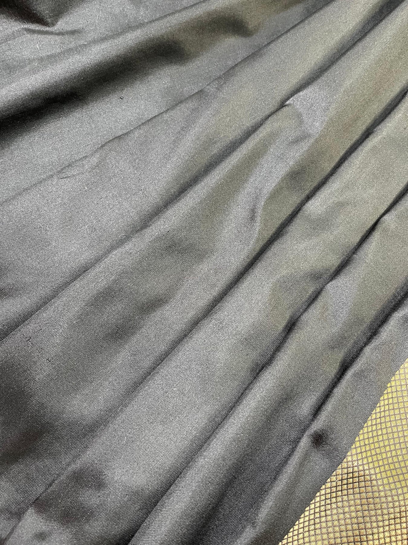BLACK KATAN SILK PURE HANDLOOM BANARASI SAREE