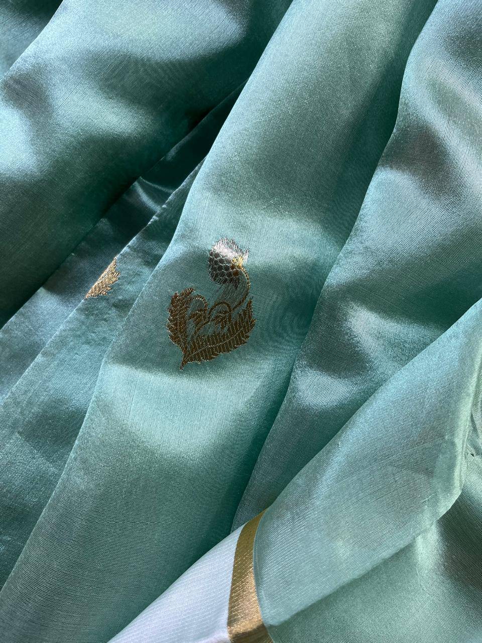 ICE BLUE SILK PURE HANDLOOM CHANDERI SAREE
