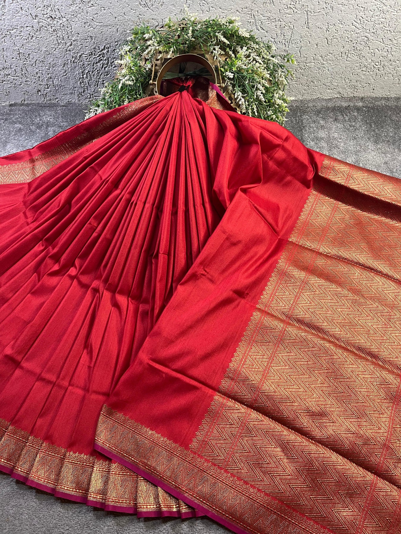 RED TASSAR SILK PURE HANDLOOM BANARASI SAREE