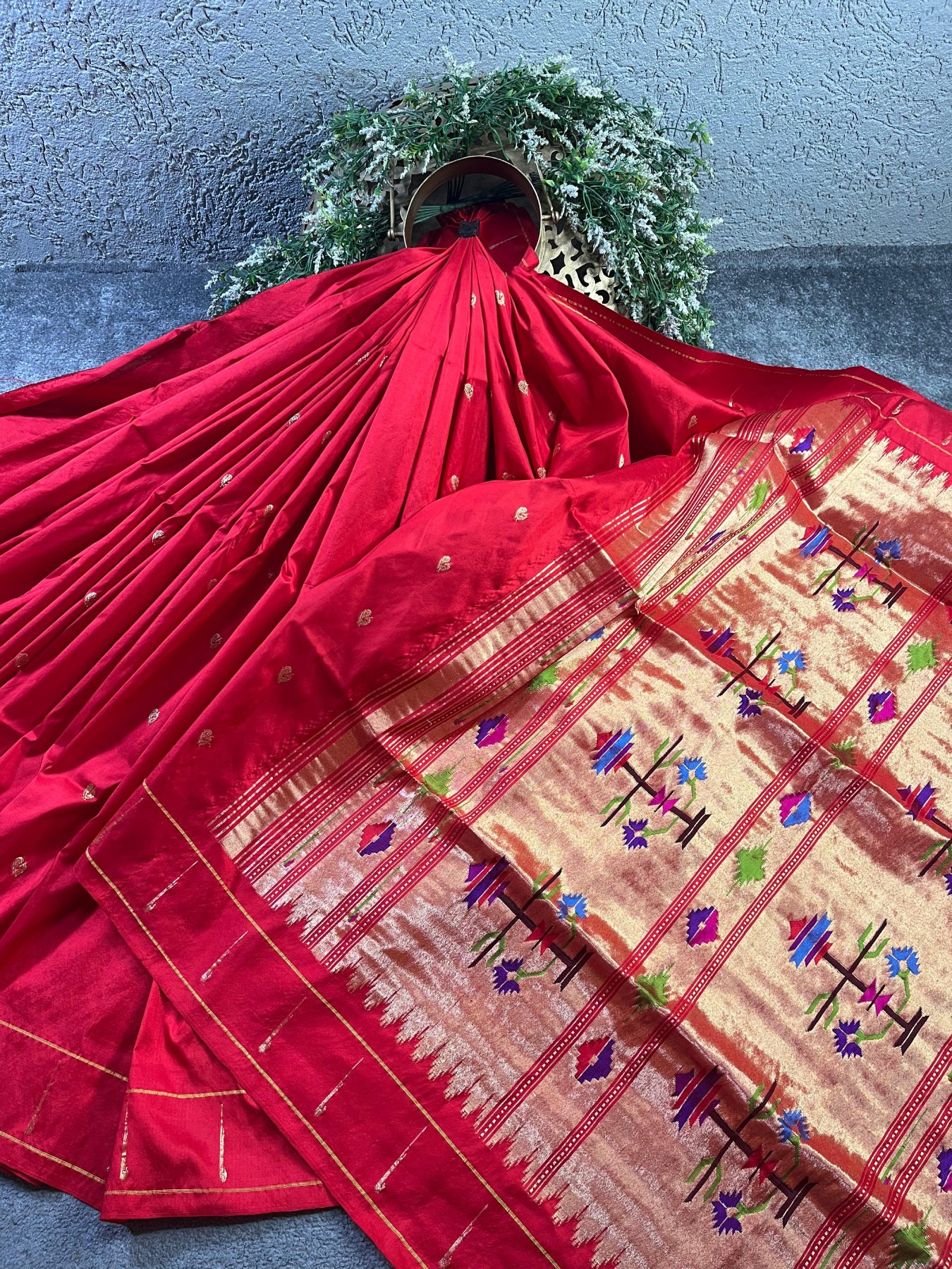 RED SILK PURE HANDLOOM PAITHANI SAREE