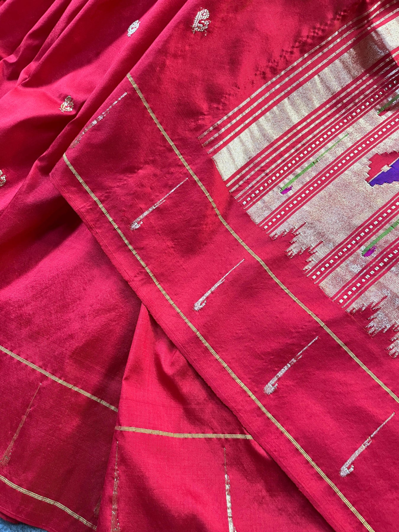 RED SILK PURE HANDLOOM PAITHANI SAREE