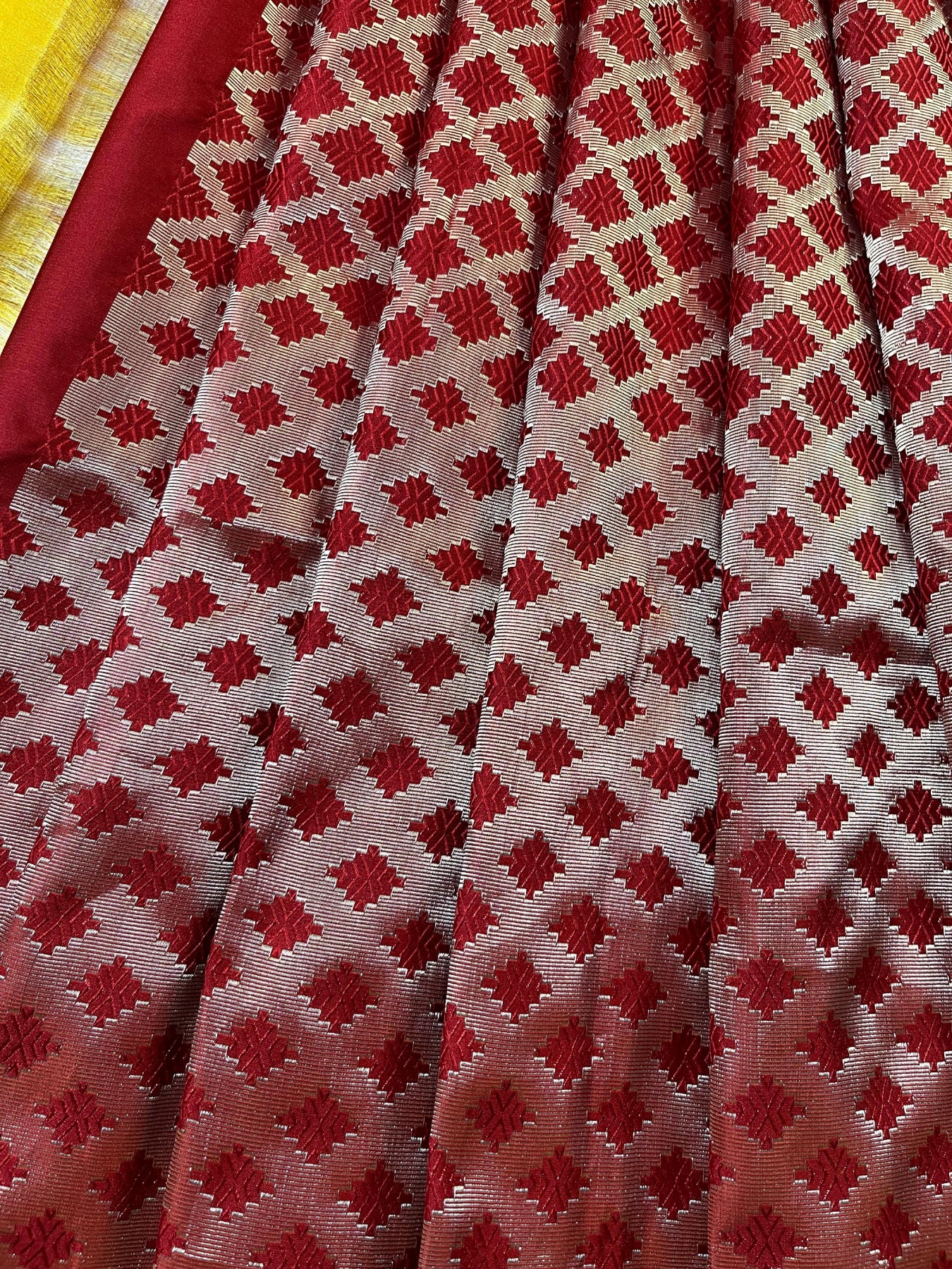 RED SILK PURE HANDLOOM BANARASI SAREE