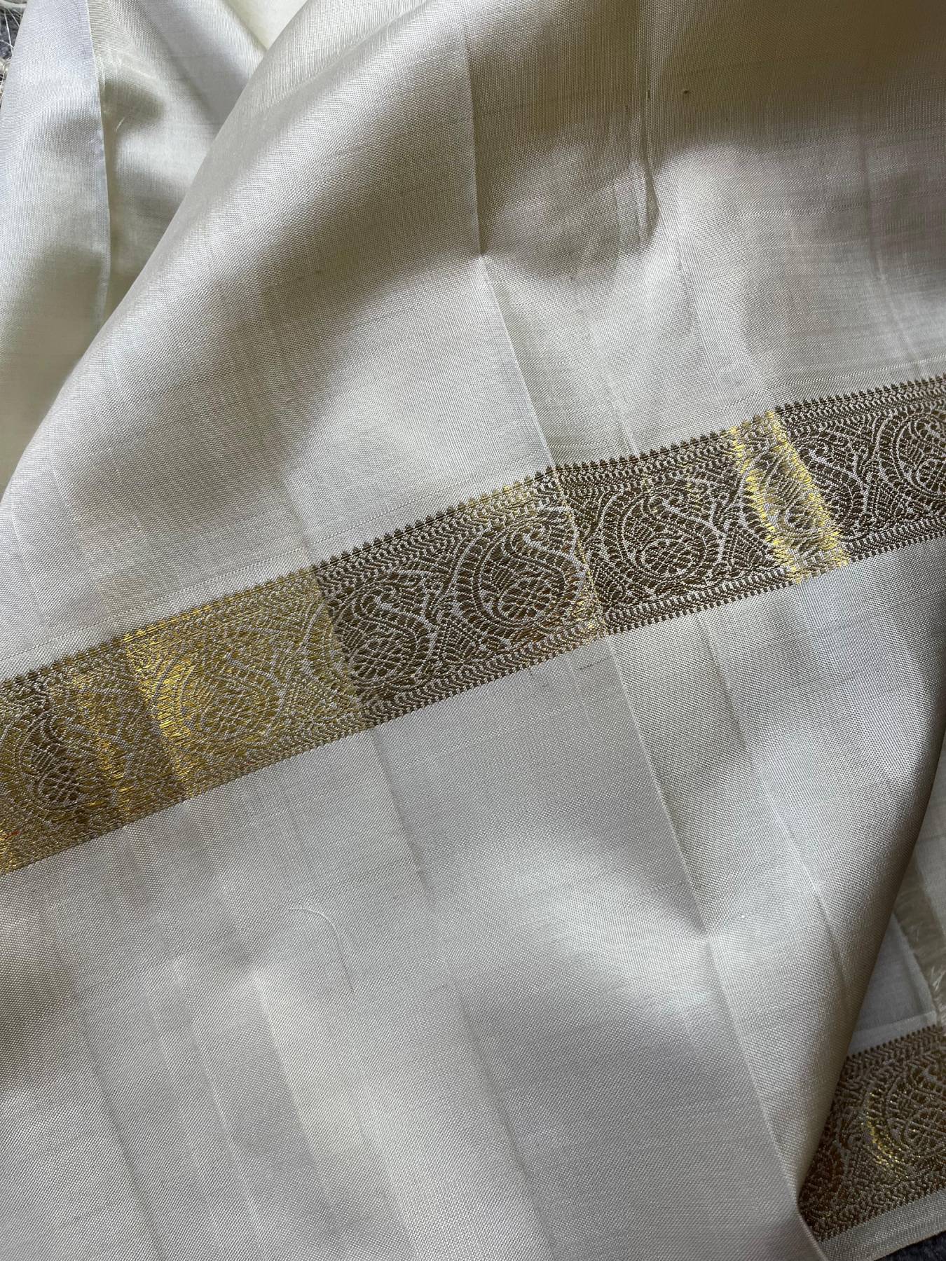 PEACOCK GREEN SILK PURE HANDLOOM KANJIVARAM SAREE