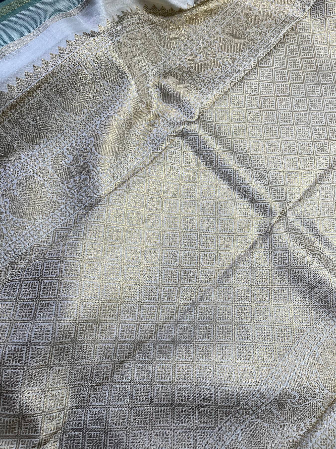 PEACOCK GREEN SILK PURE HANDLOOM KANJIVARAM SAREE