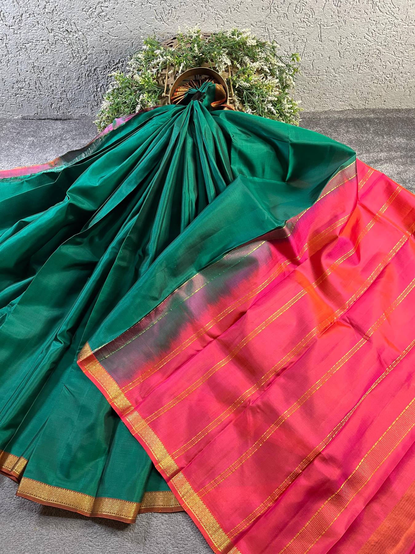 PEACOCK GREEN SILK PURE HANDLOOM KANJIVARAM SAREE