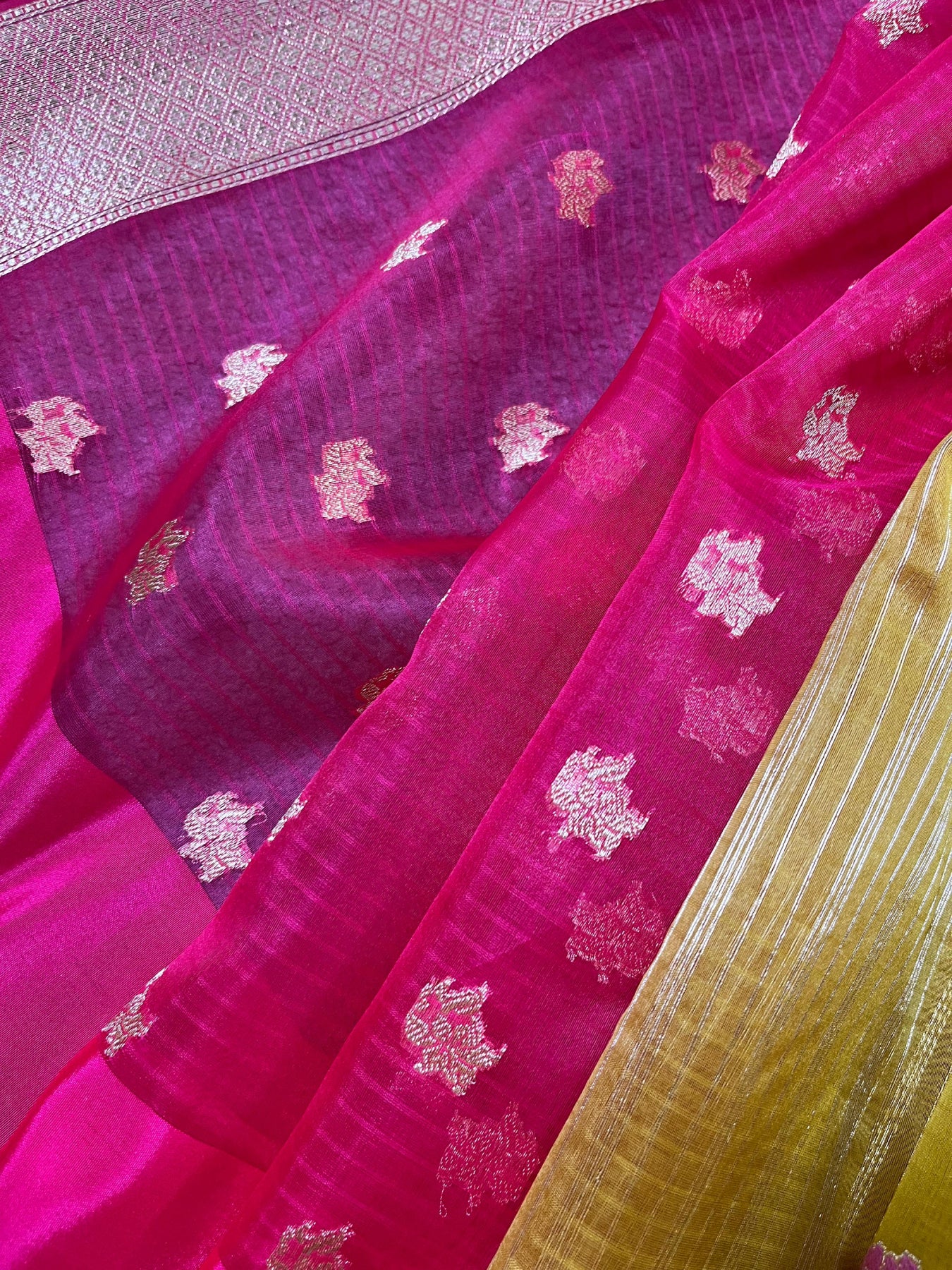 YELLOW KORA PURE HANDLOOM BANARASI SAREE