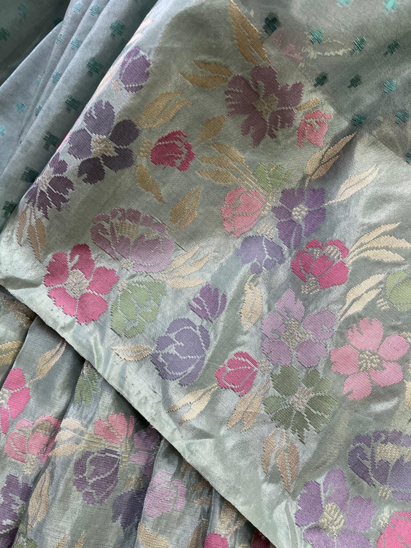 BLUISH GREY KORA PURE HANDLOOM BANARASI SAREE