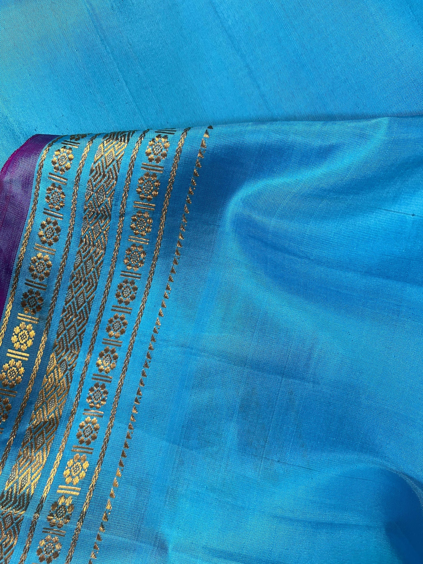 GREEN PISTA GREEN SILK PURE HANDLOOM GADWAL SAREE