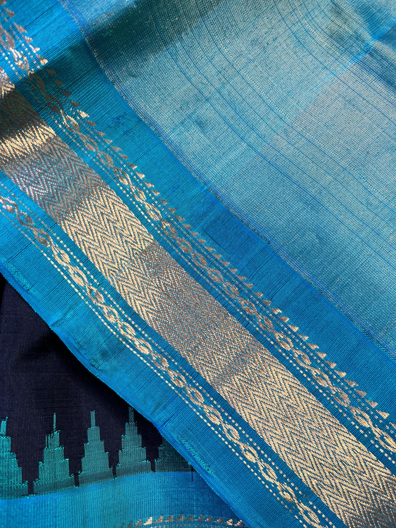 BLACK SILK PURE HANDLOOM GADWAL SAREE