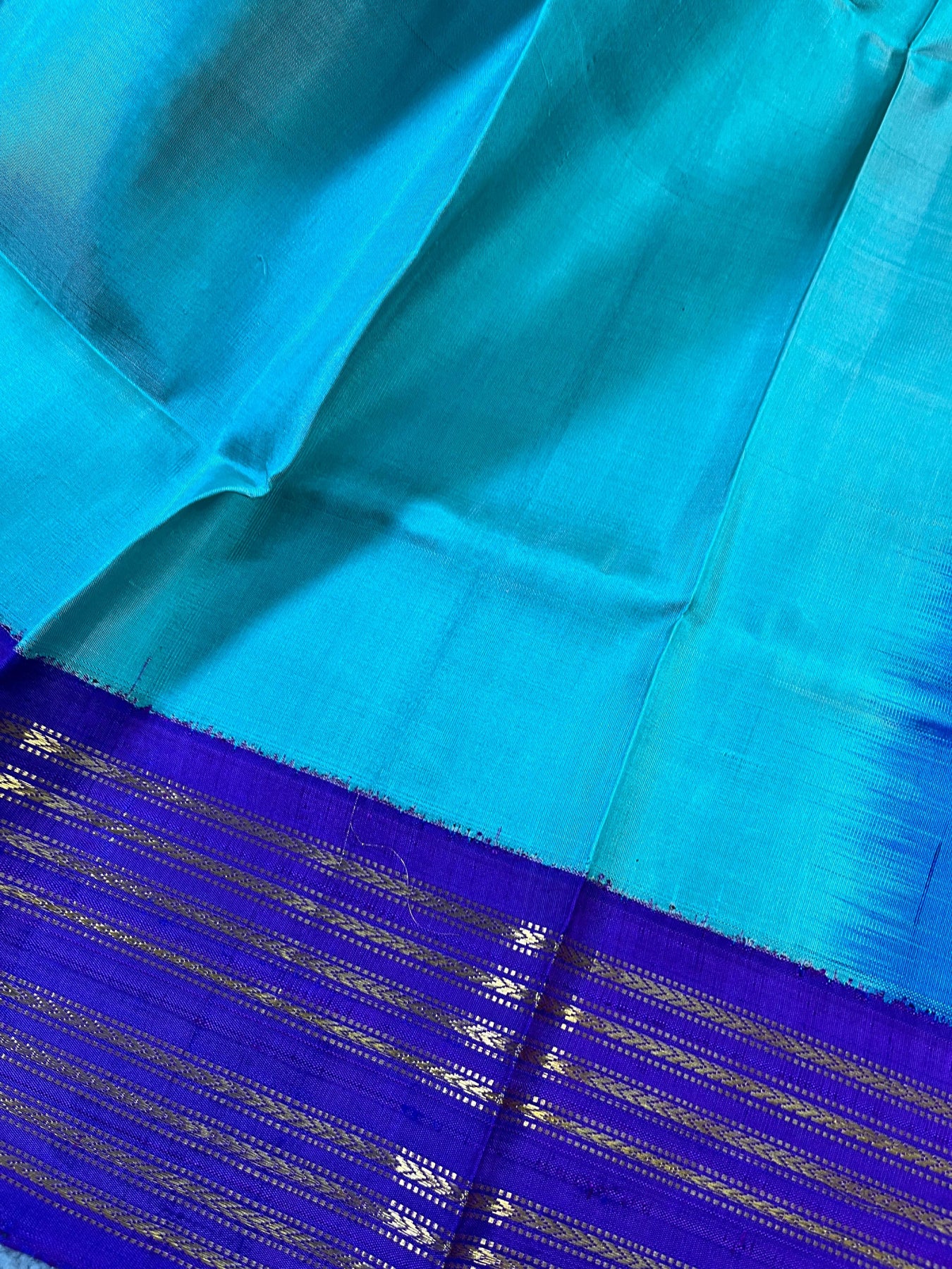 ICE BLUE SILK PURE HANDLOOM GADWAL DUPATTA