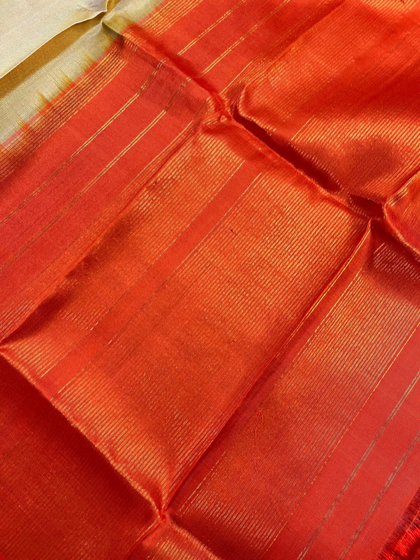 LIGHT CREAM SILK PURE HANDLOOM GADWAL DUPATTA