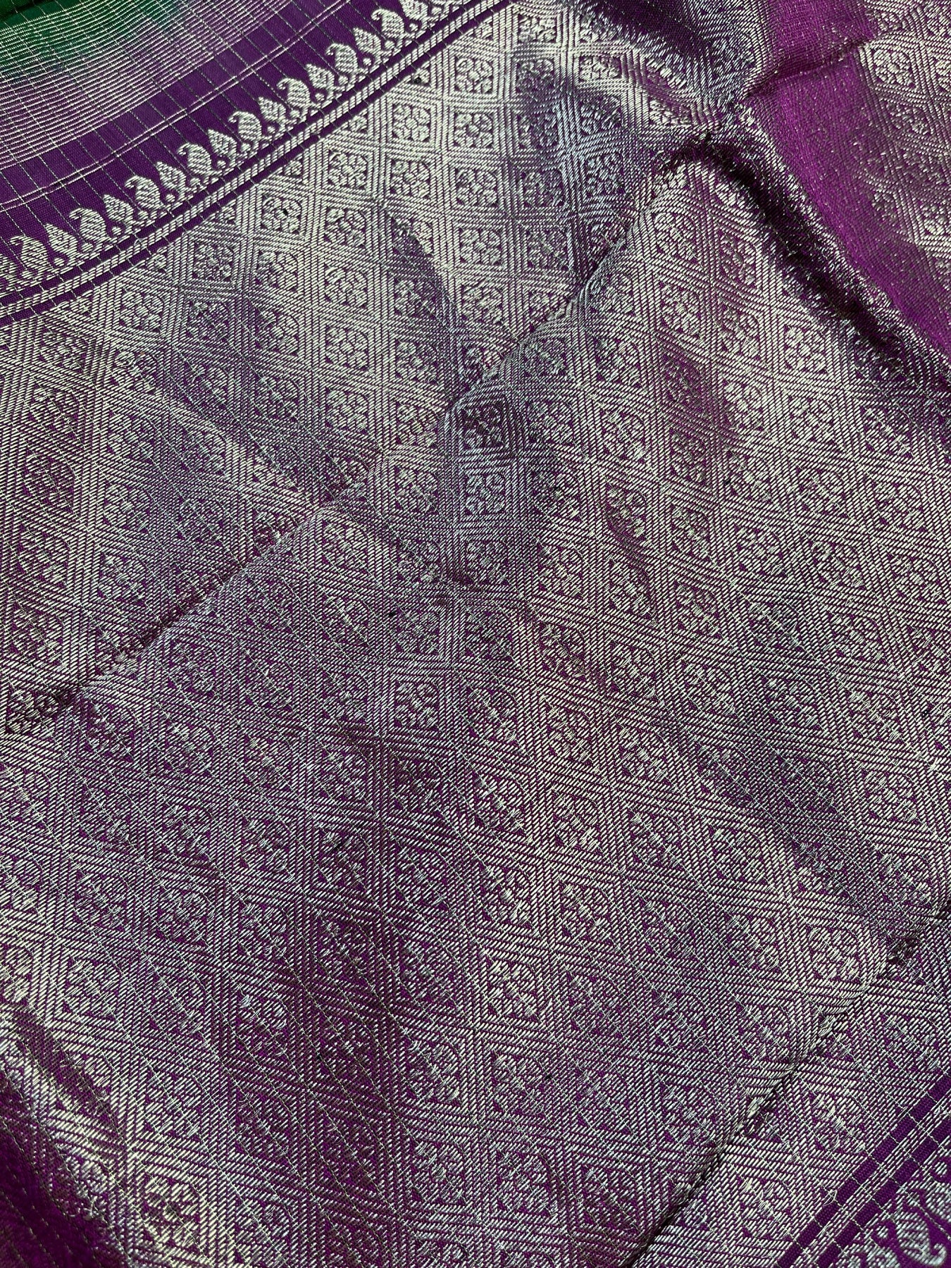 GREEN SILK PURE HANDLOOM GADWAL DUPATTA