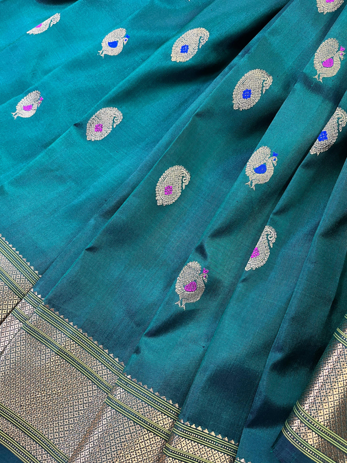 GREEN SILK PURE HANDLOOM PAITHANI SAREE