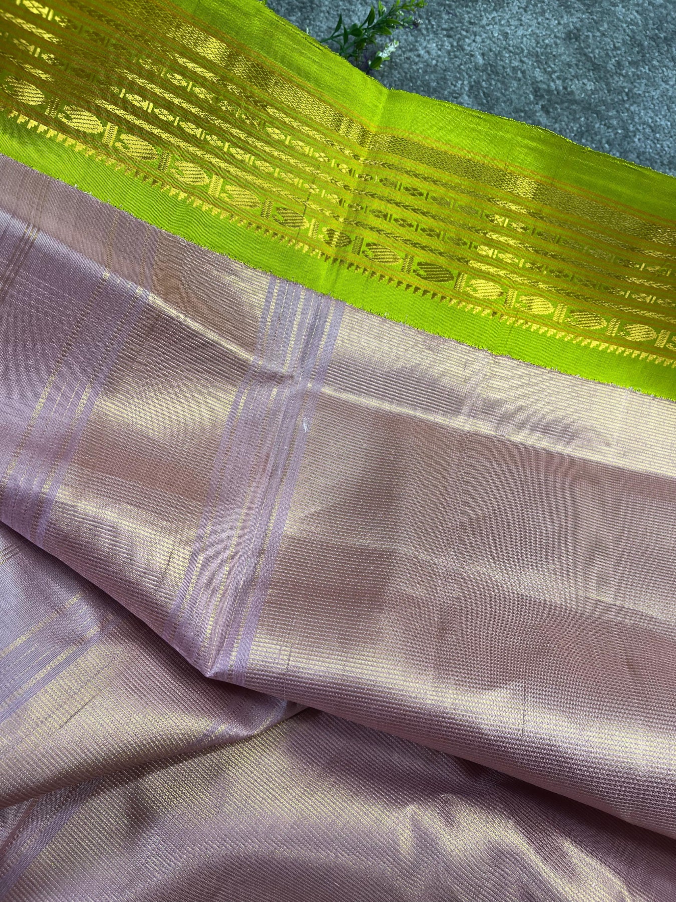 DARK BROWN SILK PURE HANDLOOM GADWAL SAREE