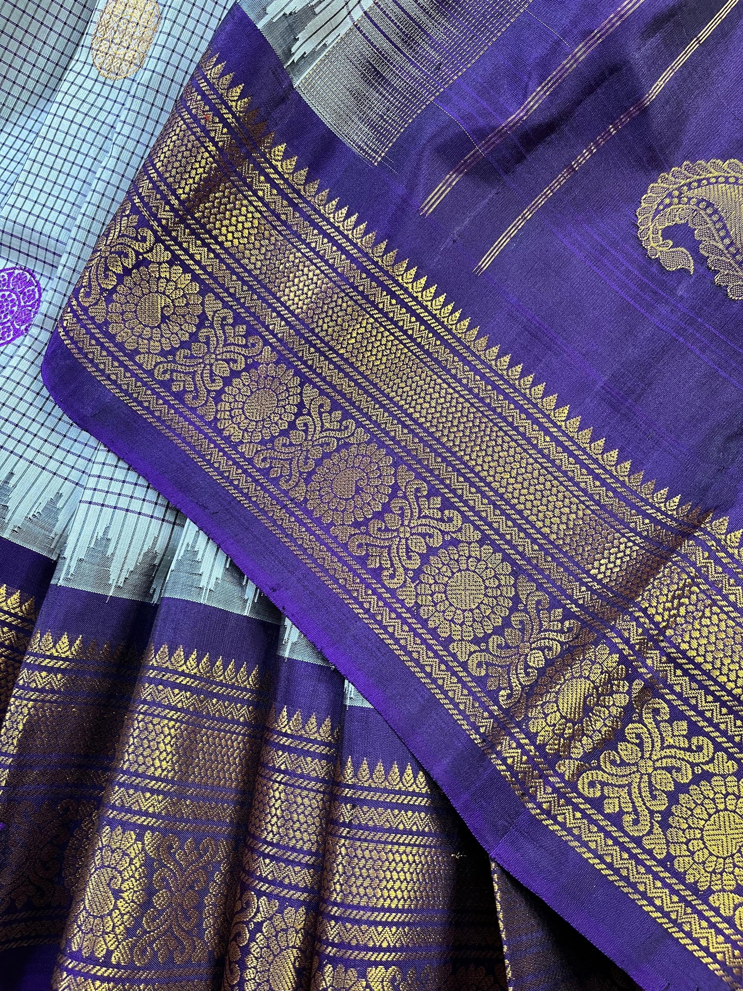 OFF WHITE SILK PURE HANDLOOM GADWAL SAREE