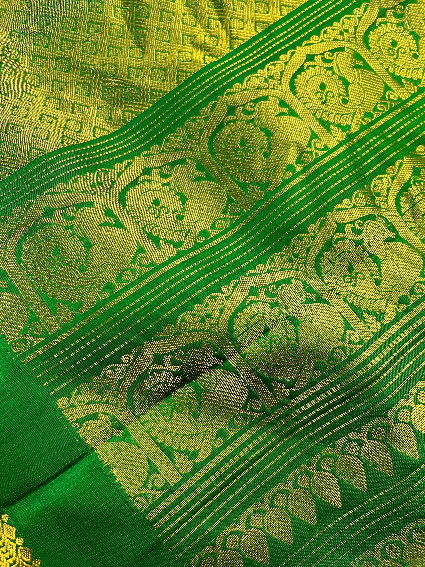 BLACK SILK PURE HANDLOOM GADWAL SAREE